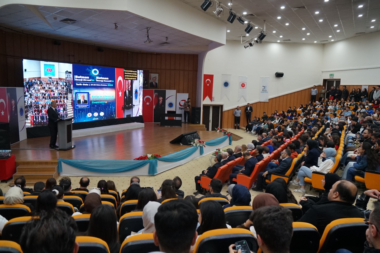 Batman Üniversitesi Enerji Koordinatörlüğü 2024 yılında dikkat çekti