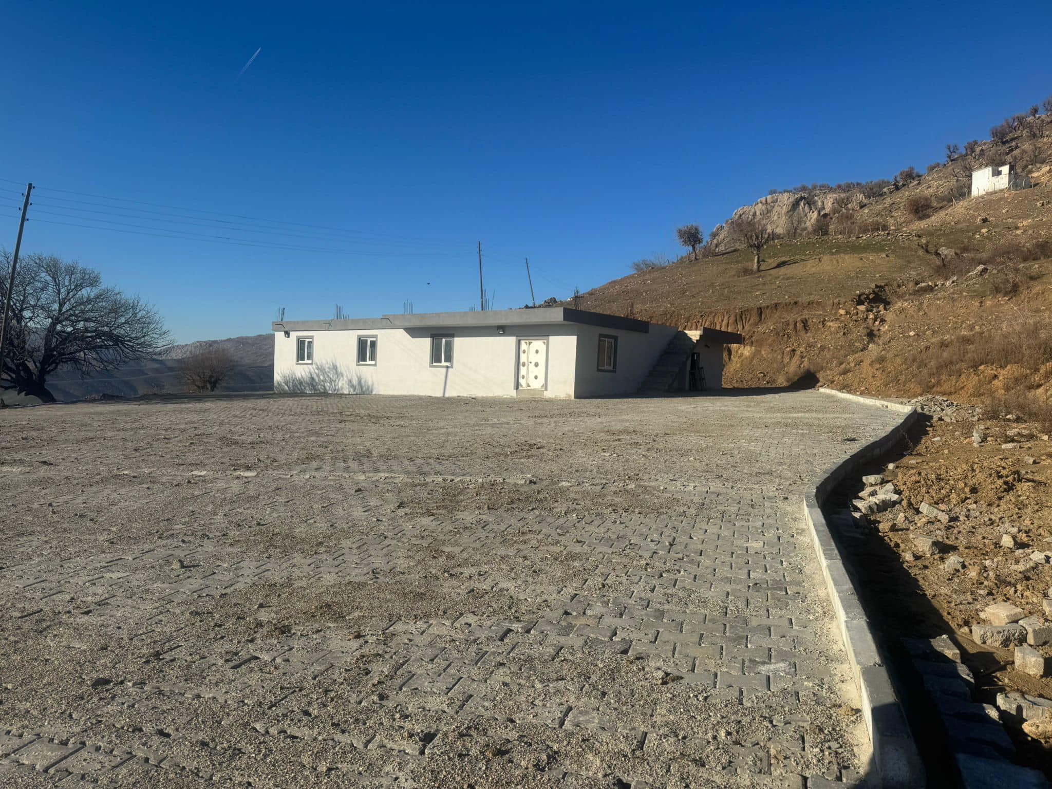 Ziyaret Köyü Yukarı Ziyaret Mezrasına Kilitli Parke Taşı Döşeme İşleri Tamamlandı