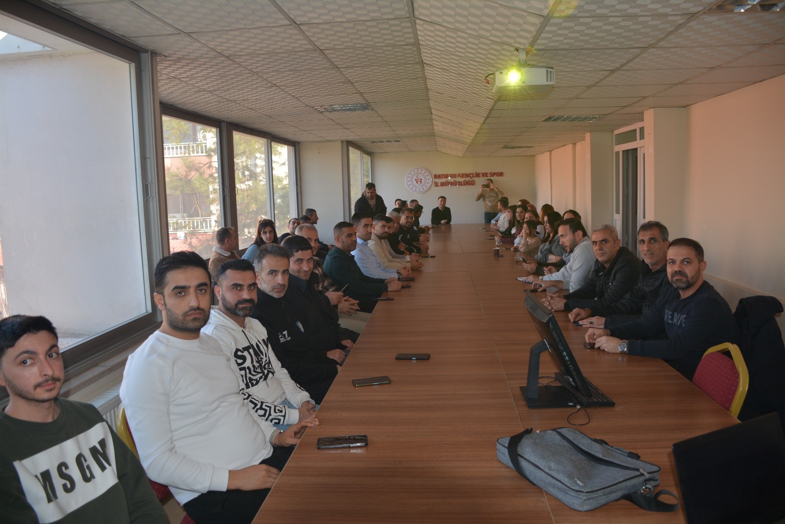 İtfaiyeden Gençlik Spor personellerine eğitim semineri