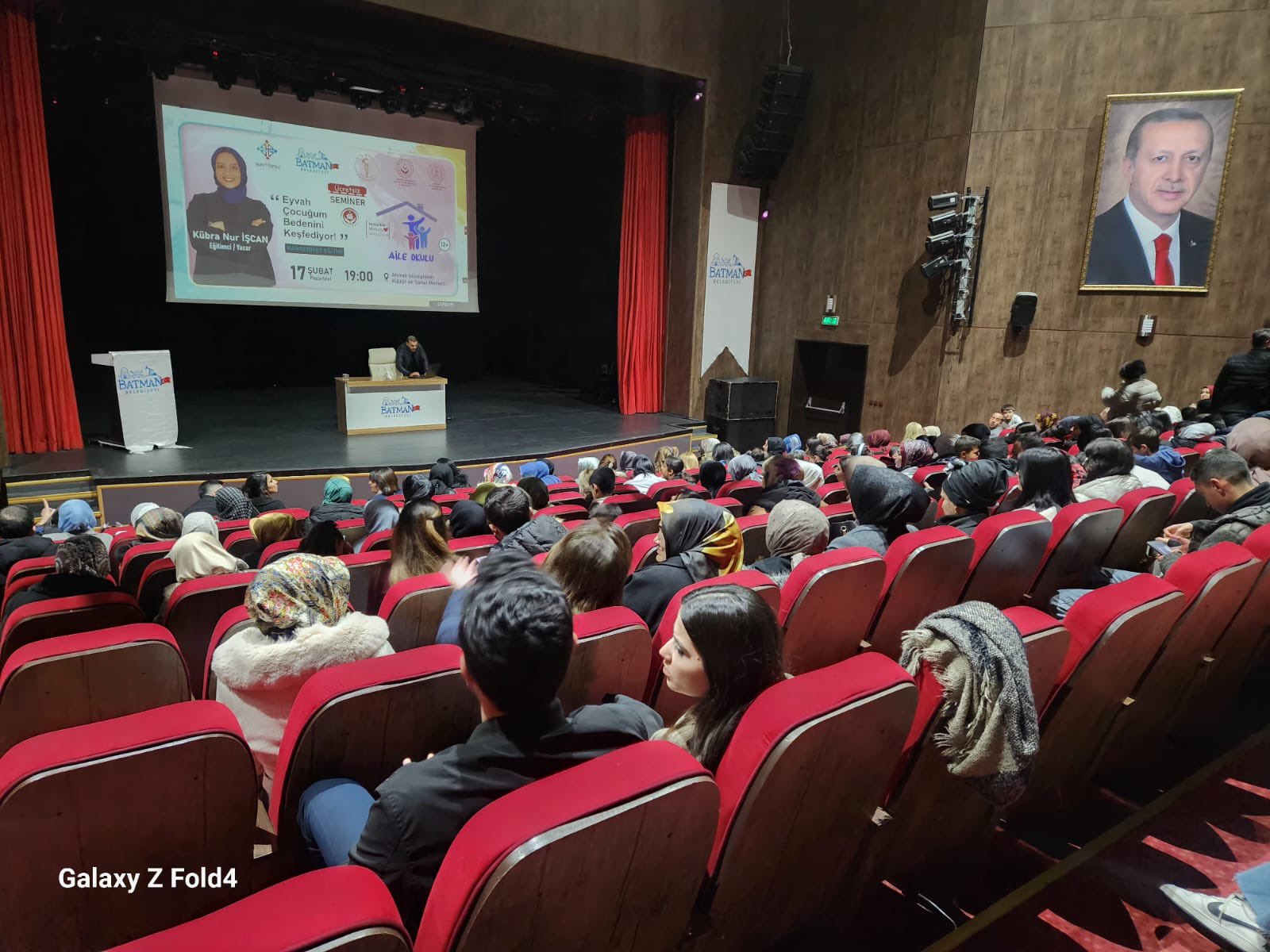 Aile Okulu Projesi kapsamında mahremiyet eğitimi söyleşisi düzenlendi
