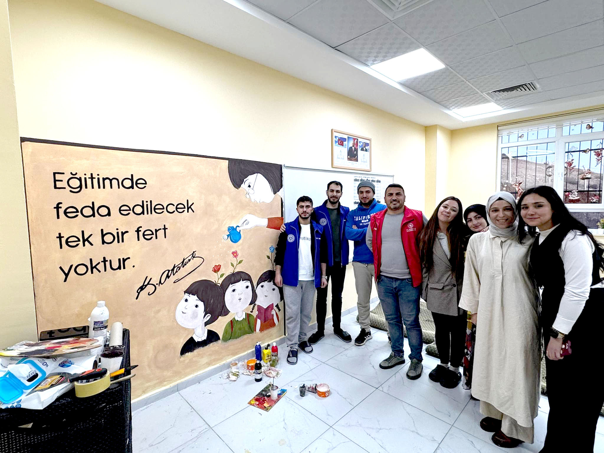 Özel Eğitim okulunda duvarlar sanatla buluştu