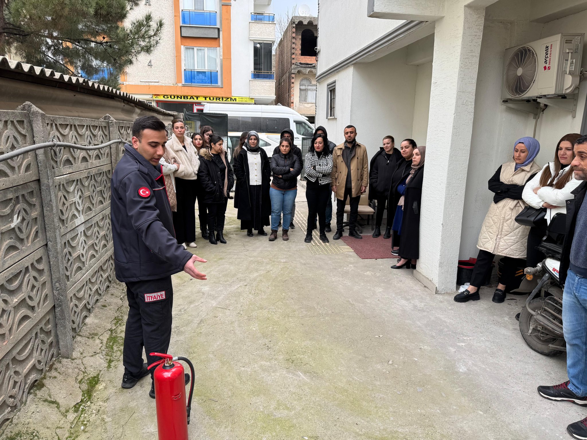 ŞÖNİM personeline yangın güvenliği eğitimi verildi