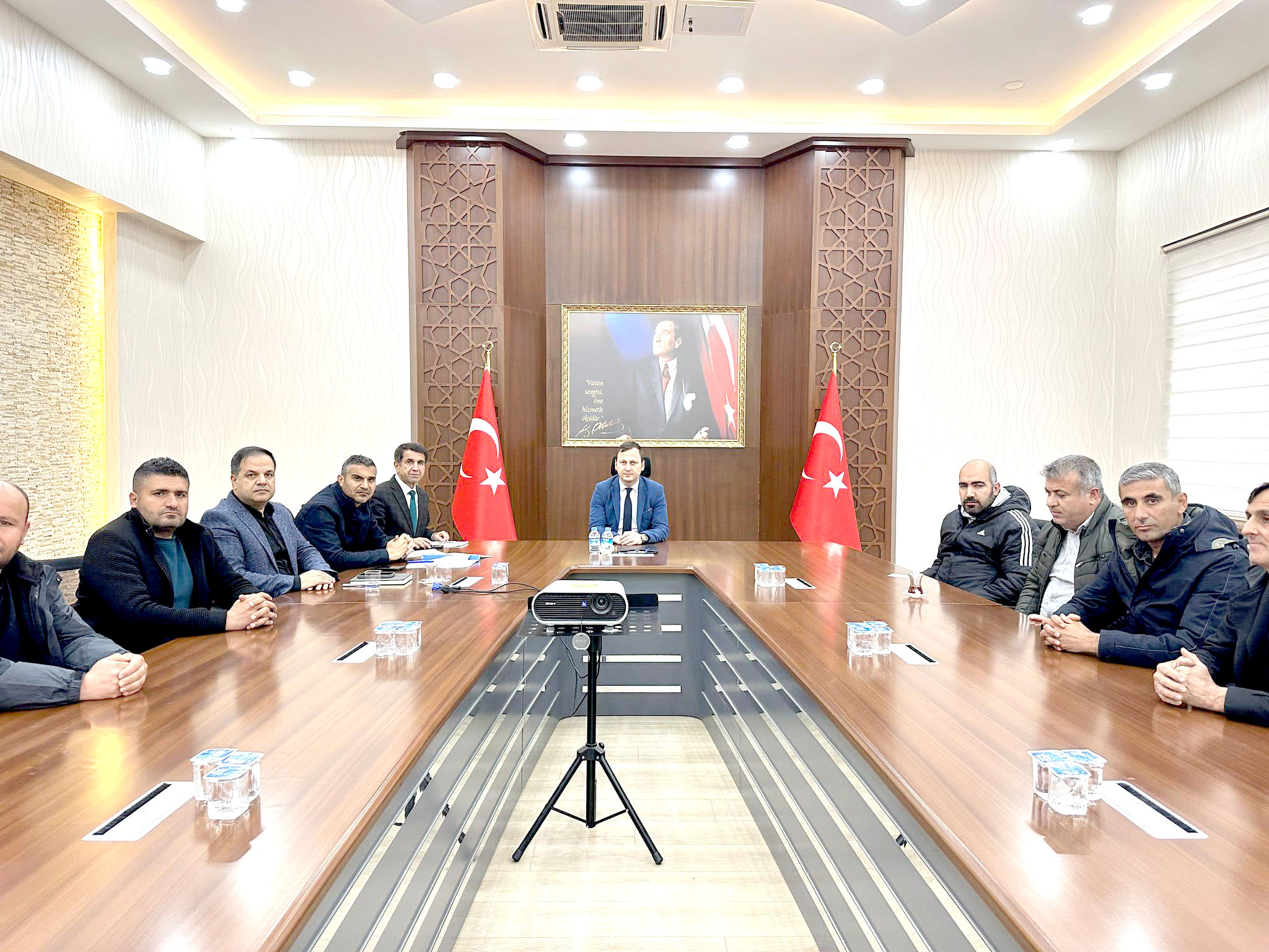 Kozluk’ta Muhtarlar Toplantısı gerçekleştirildi