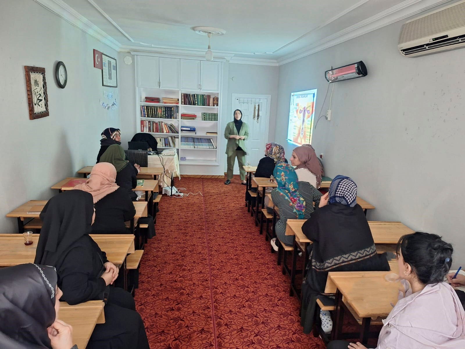 Kur’an Kursu öğrencilerine kanser bilgilendirme semineri düzenlendi