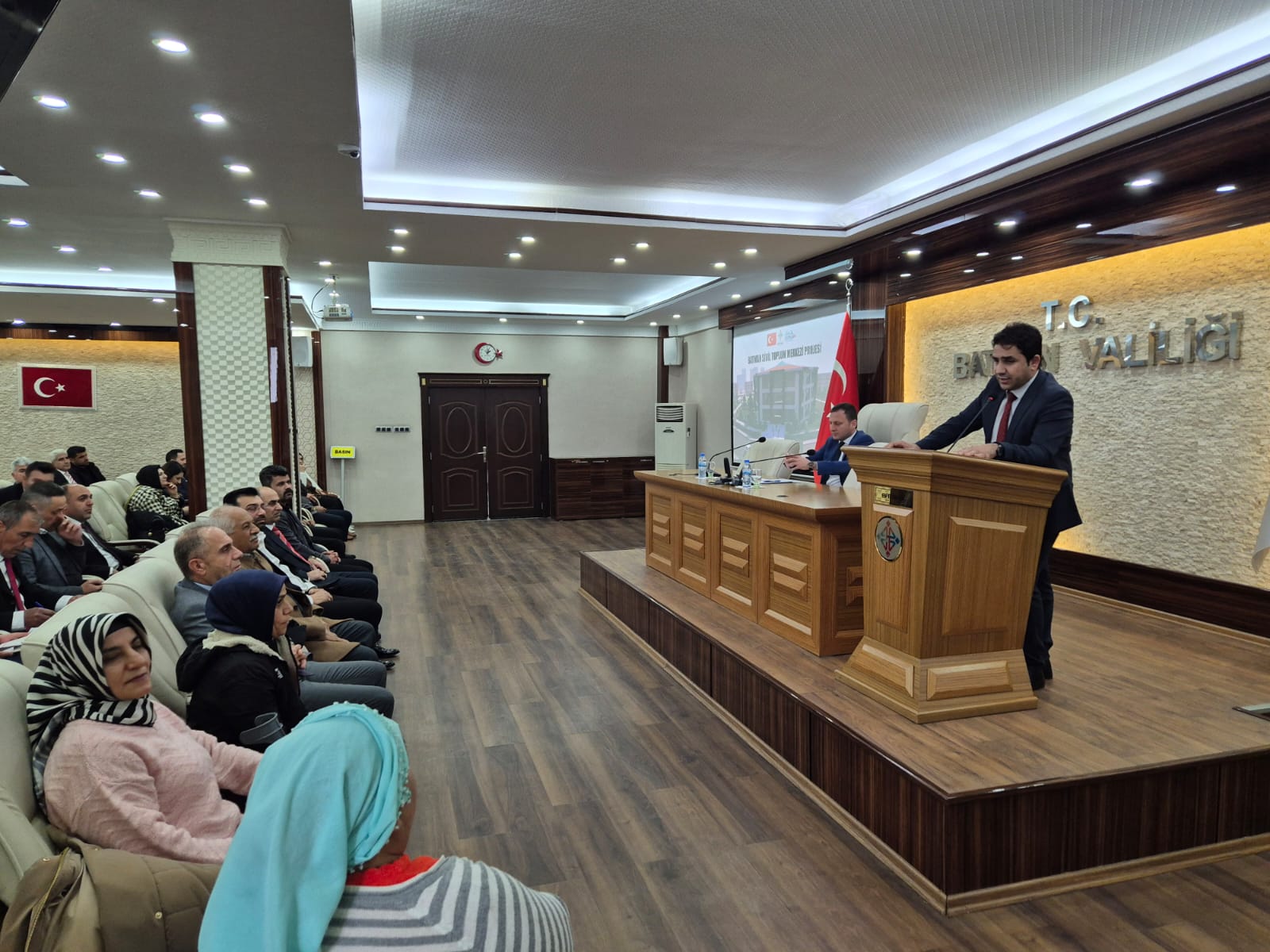 Şehit Aileleri, Gaziler ve Engelliler için istişare toplantısı