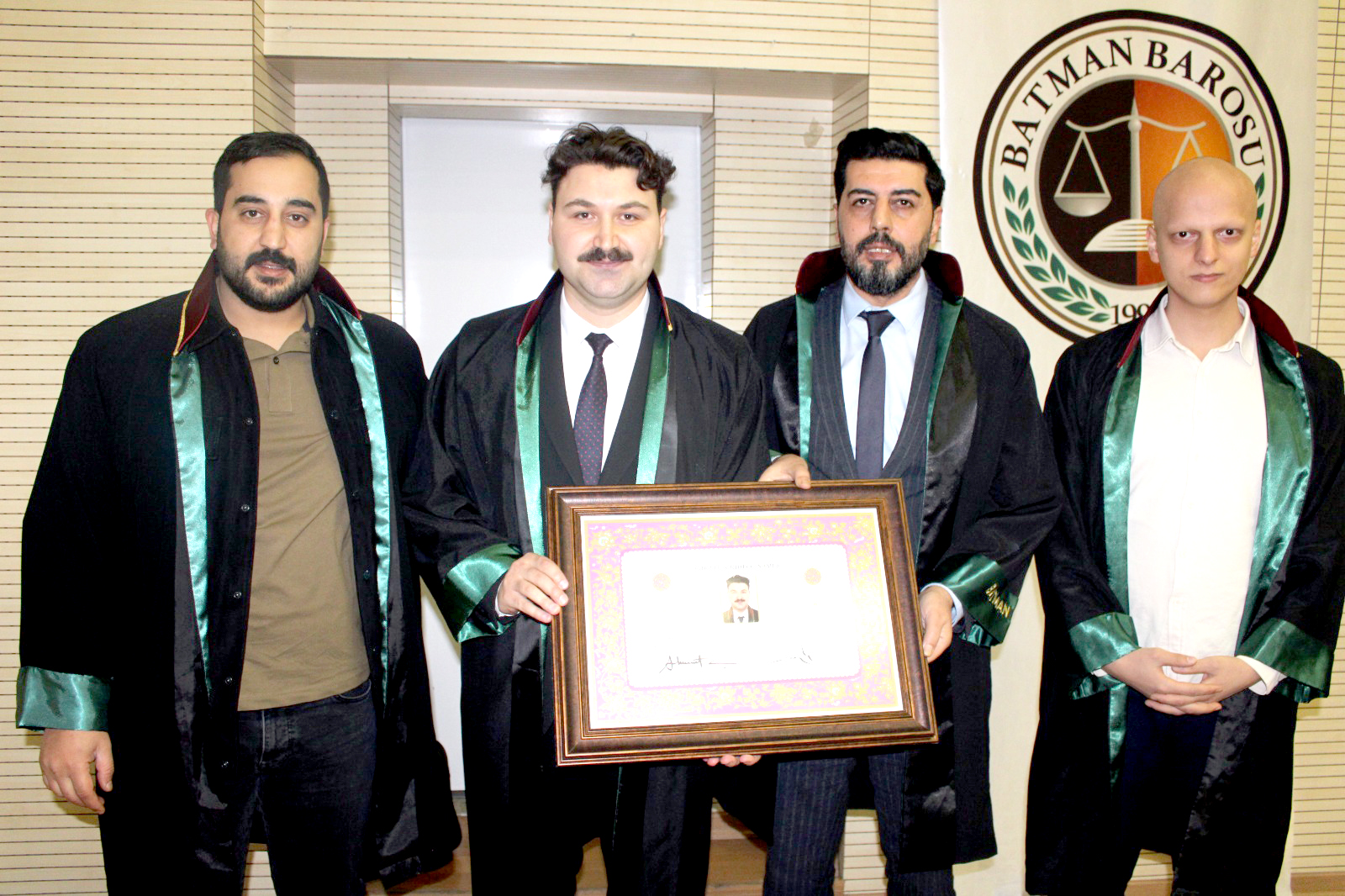 Av. Emrah Sivri yemin ederek mesleğe adım attı