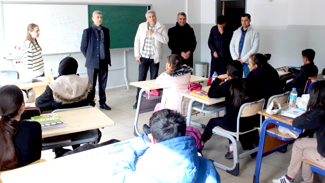 “Zirveye Doğru” Projesi kapsamında öğrencilere ziyaret