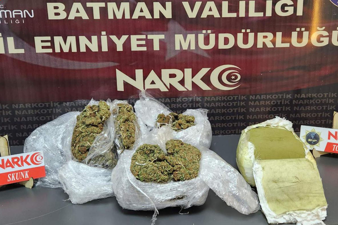 Uyuşturucu Operasyonunda 5 Kilo uyuşturucu ele geçirildi
