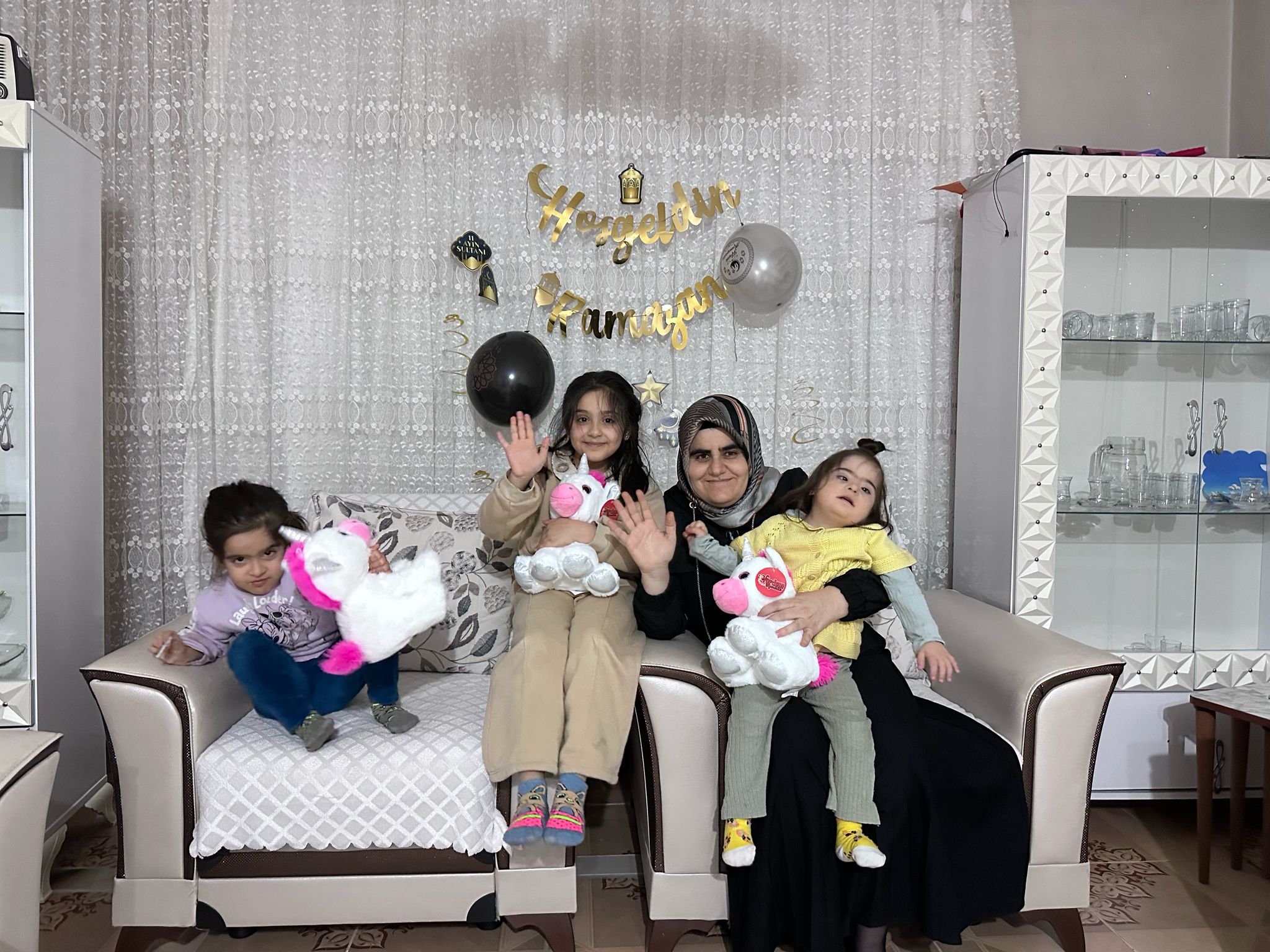 AK Partili kadınlardan sofra buluşmaları