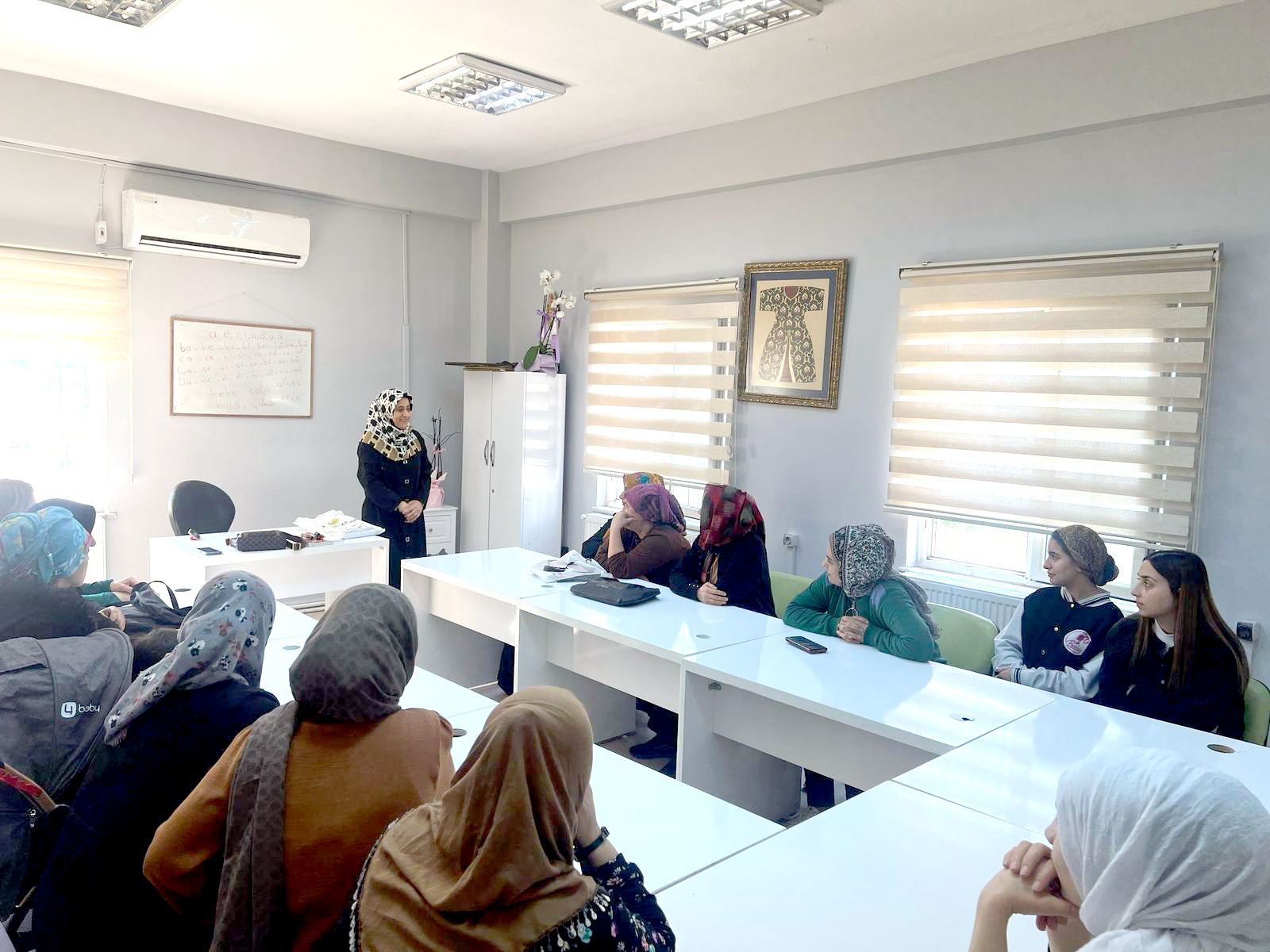 Kadın Kursiyerlere “Aile Yapısında Kadının Rolü” semineri verildi