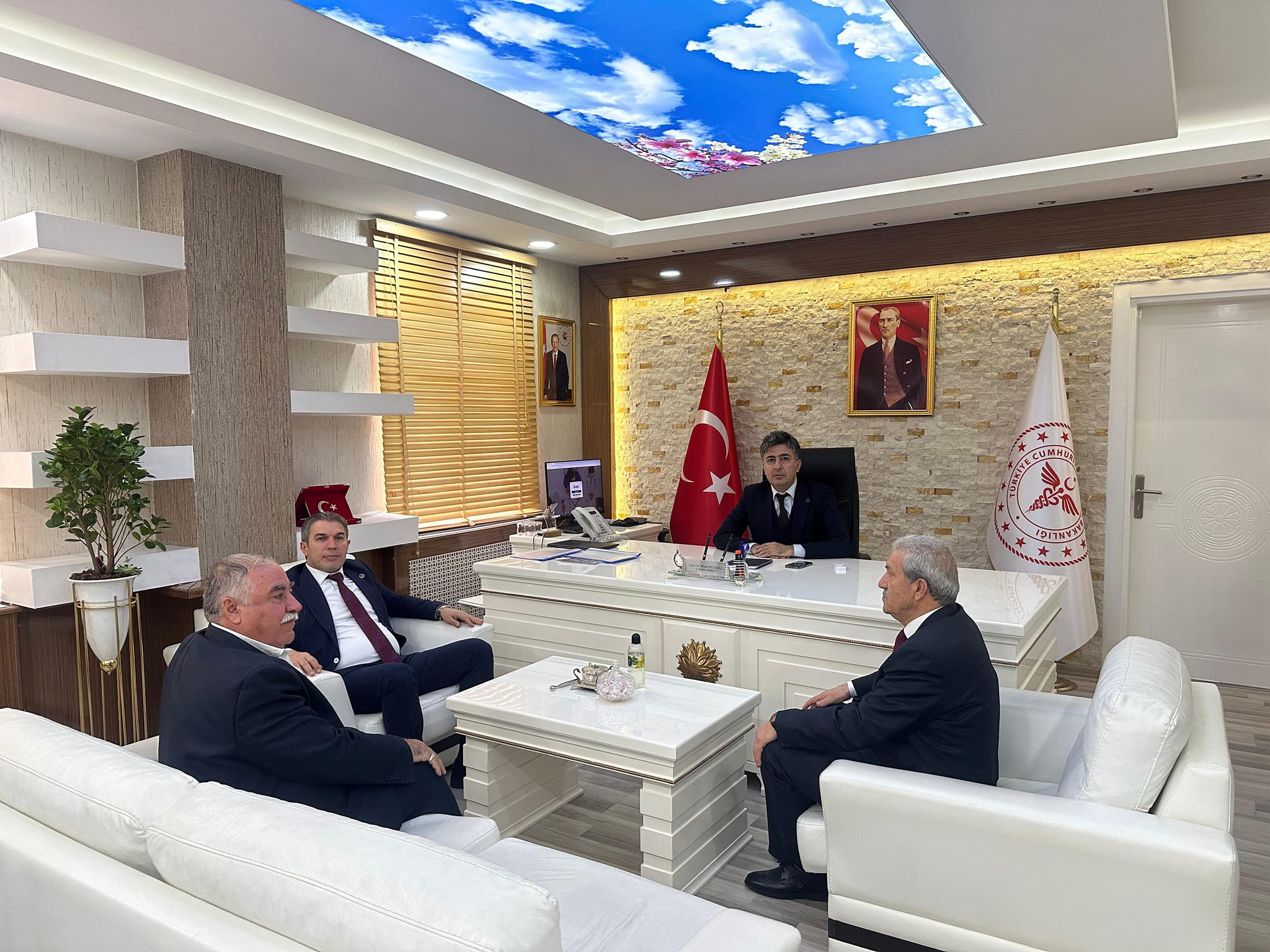 Başkan İrfan Demir’den İl Sağlık Müdürü Solmaz’a Hayırlı Olsun Ziyareti