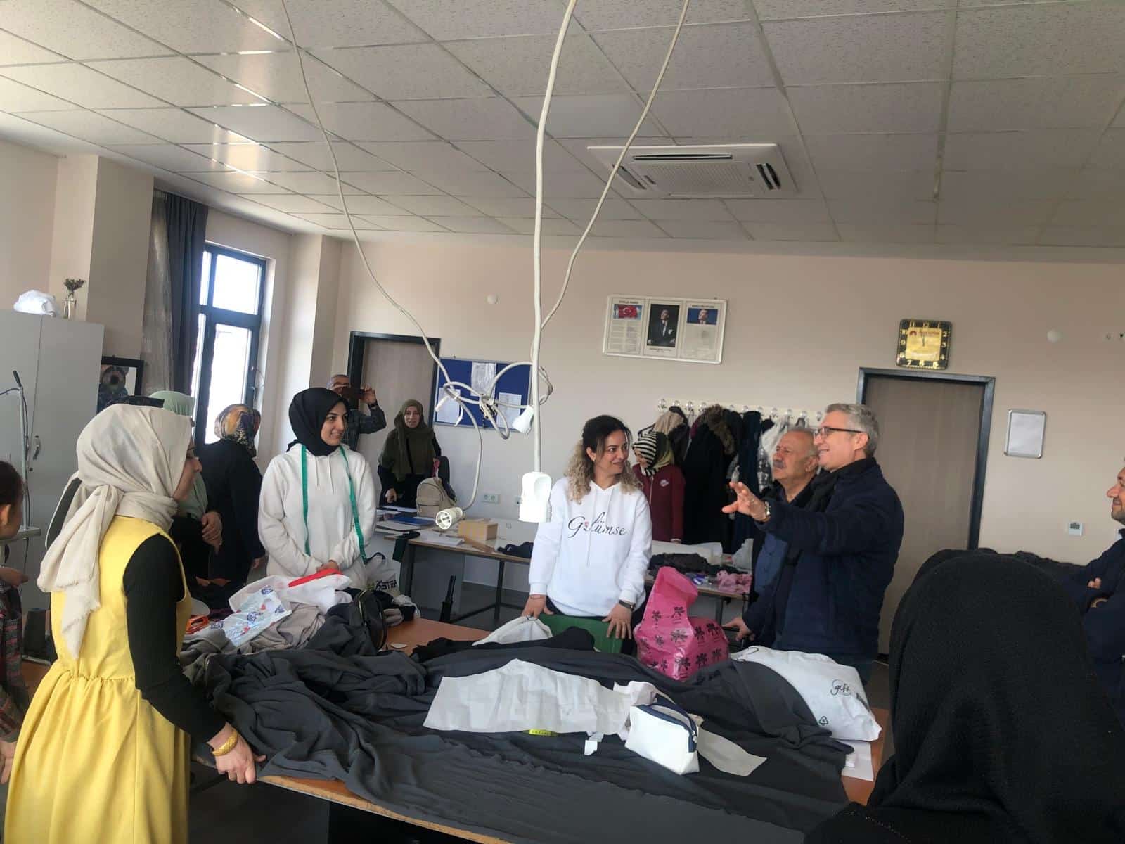 Müdür Ciğer’den Halk Eğitimi Merkezi’ne ziyaret