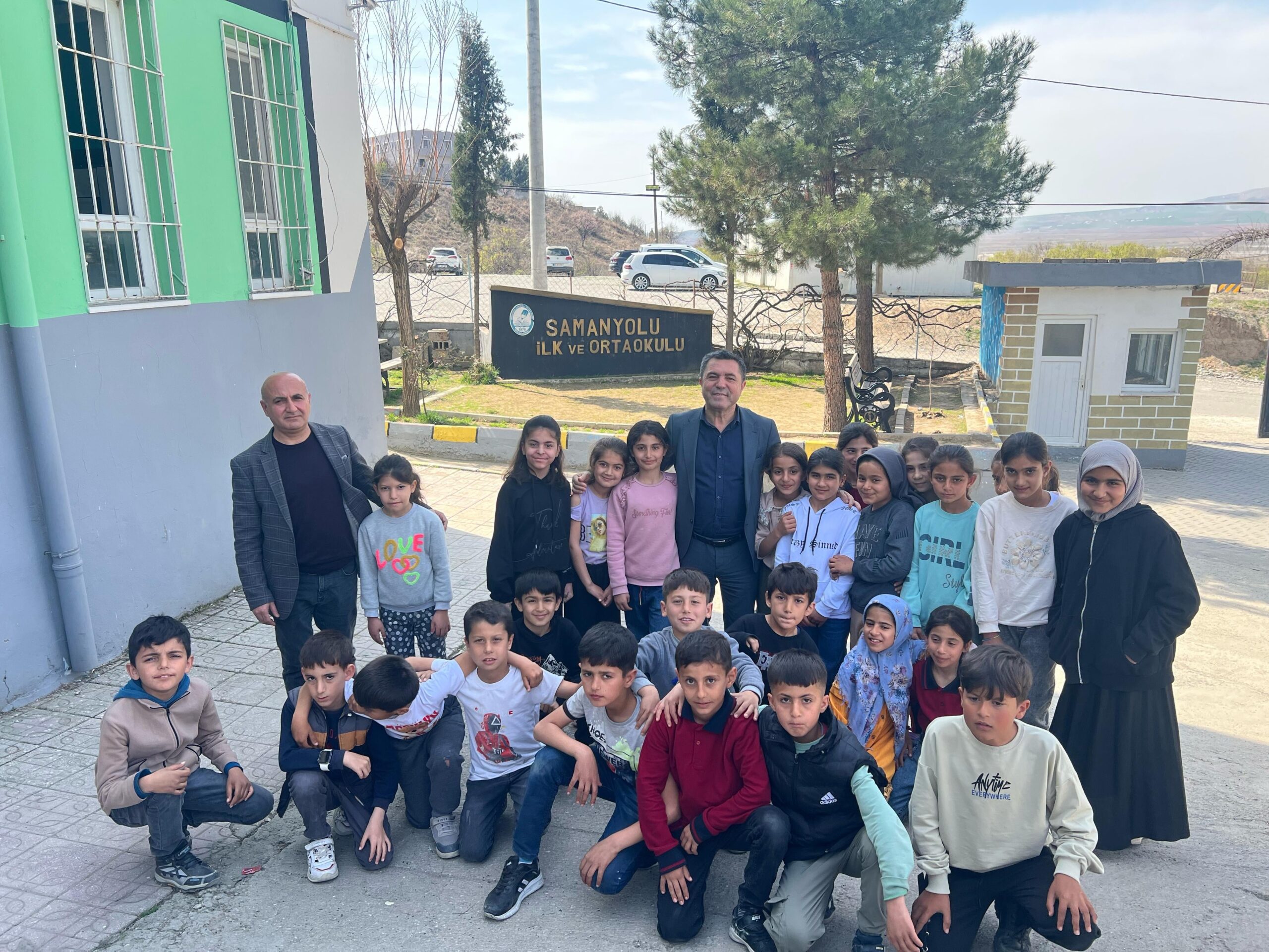 Gezici Kütüphane öğrencilerle buluştu