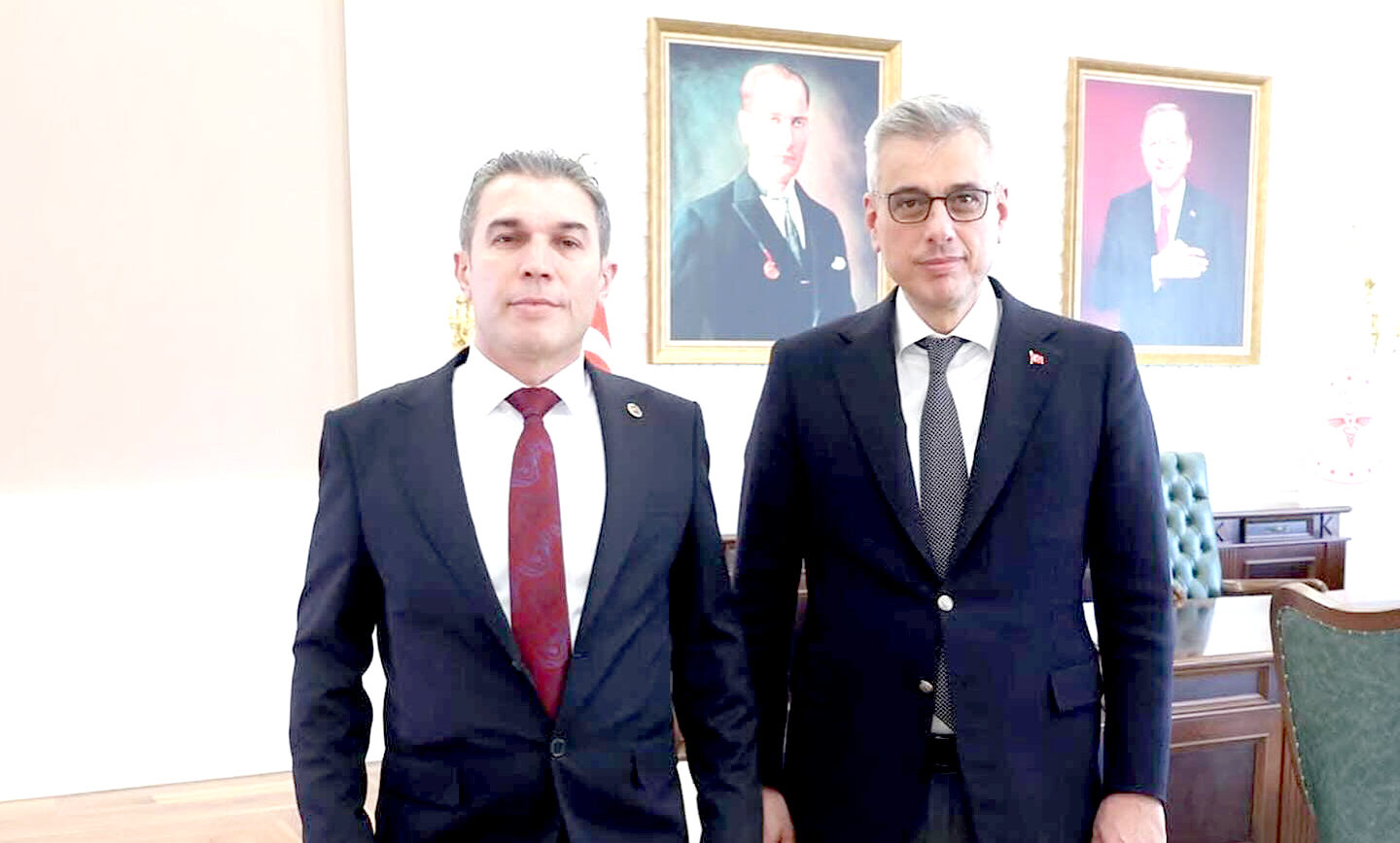 HASTANEYE HORMON CİHAZI KAZANDIRILDI