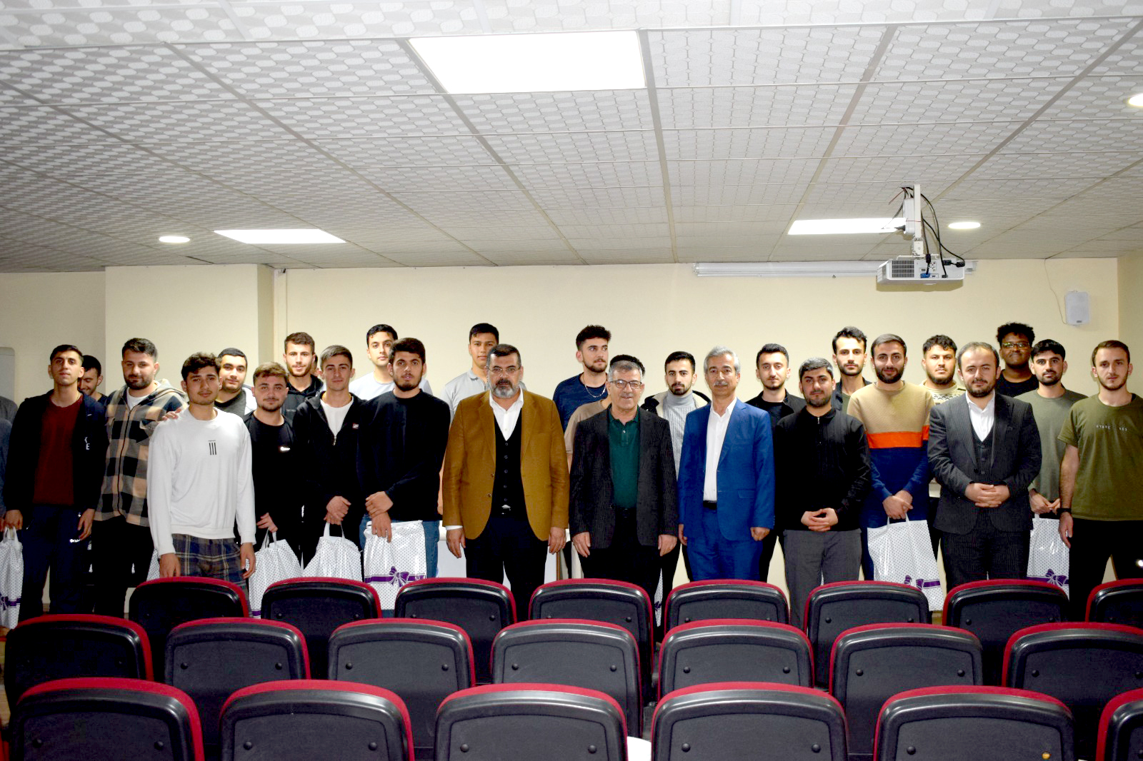 KYK Seyyid Bilal Erkek Öğrenci Yurdu’nda iftar programı düzenlendi