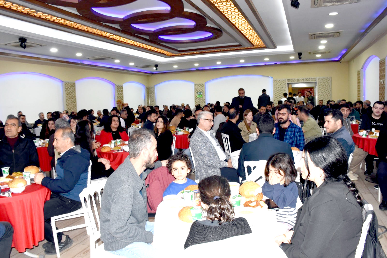 Milli Eğitim Müdürlüğü çalışanları iftarda buluştu