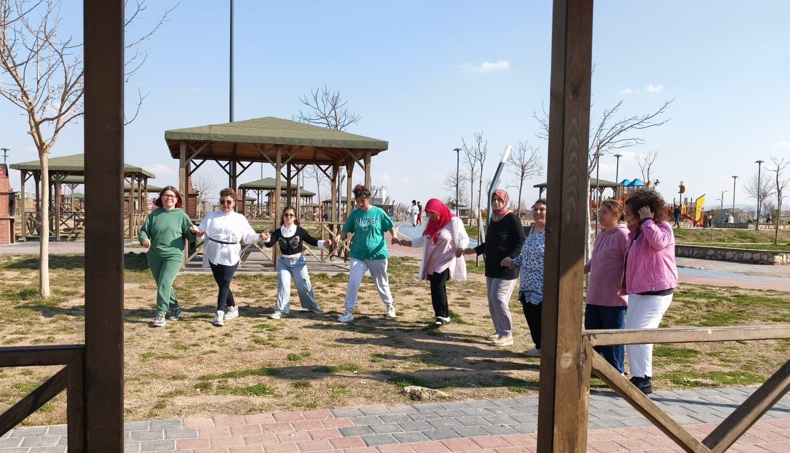 Özel gereksinimli bireyler İstiklal Parkı’nda keyifli bir gün geçirdi