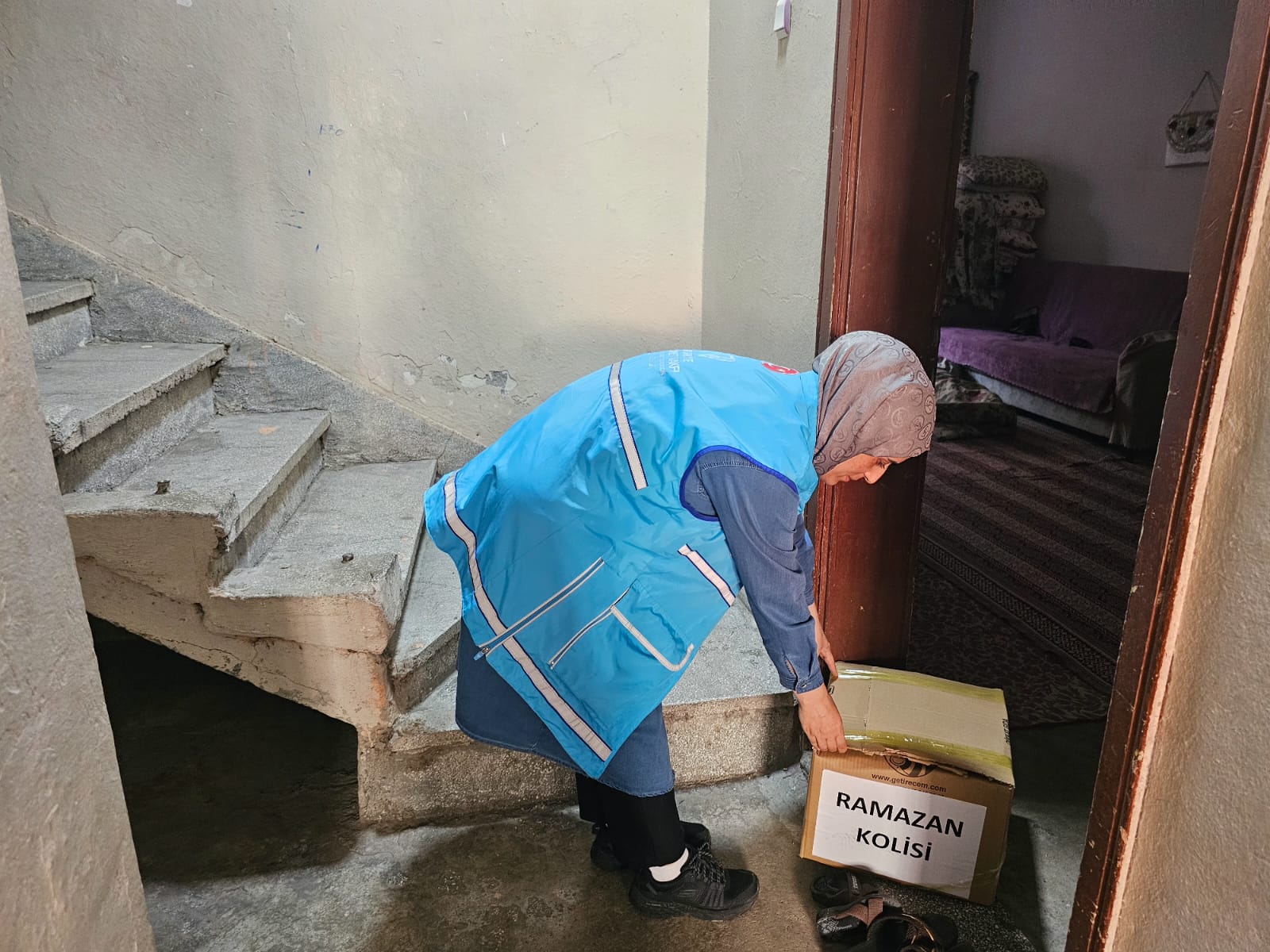 TDV Batman Şubesi Kadın ve Gençlik Kolları yardım faaliyetlerine devam ediyor