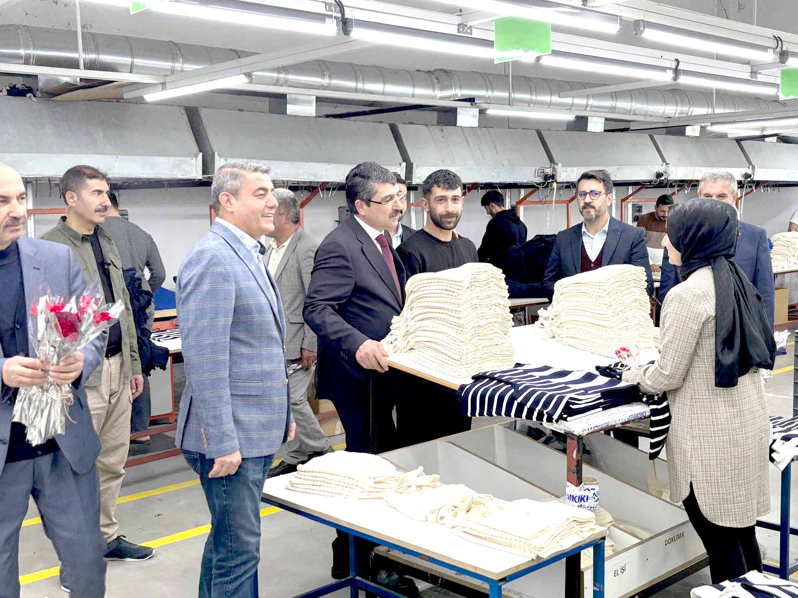 Tekin, “HER GÜN YANLARINDAYIZ”