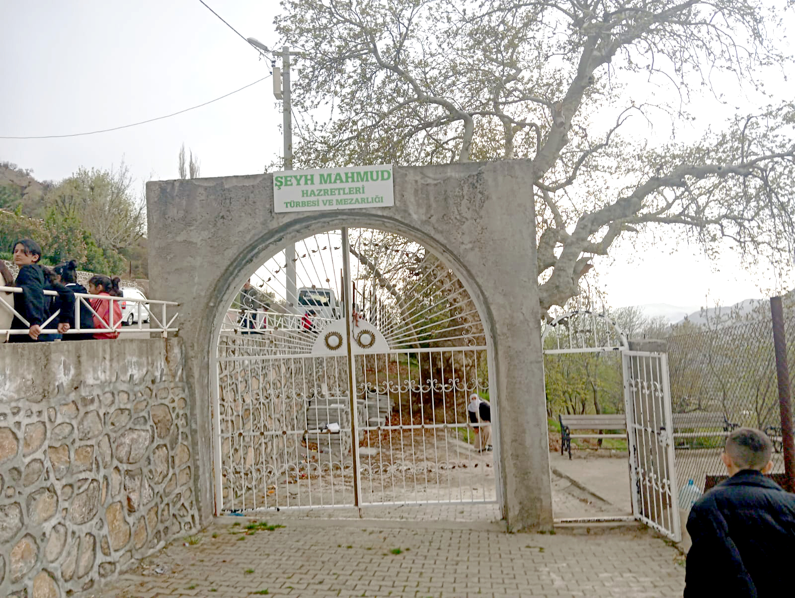 Arife Günü Mezarlıklar Doldu Taştı