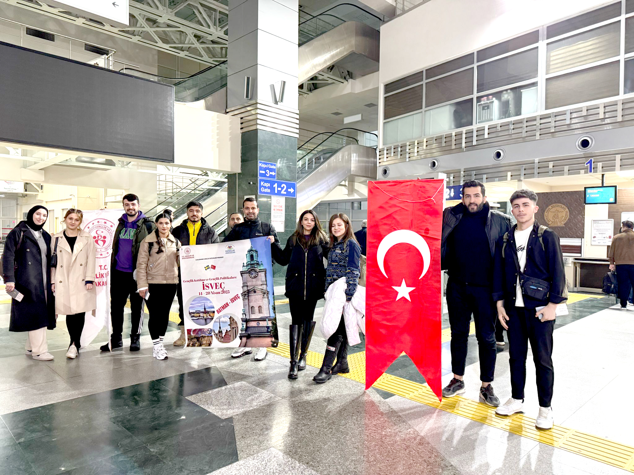 Batman’dan 10 Genç İsveç’e uğurlandı