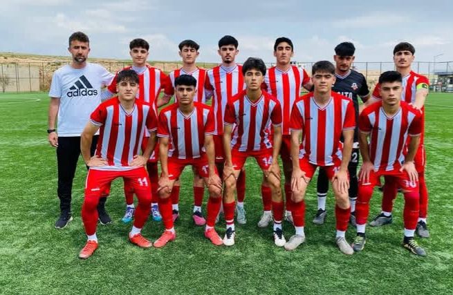 Kayra Spor’lu Gençler Namağlup Bölge Şampiyonu Oldu