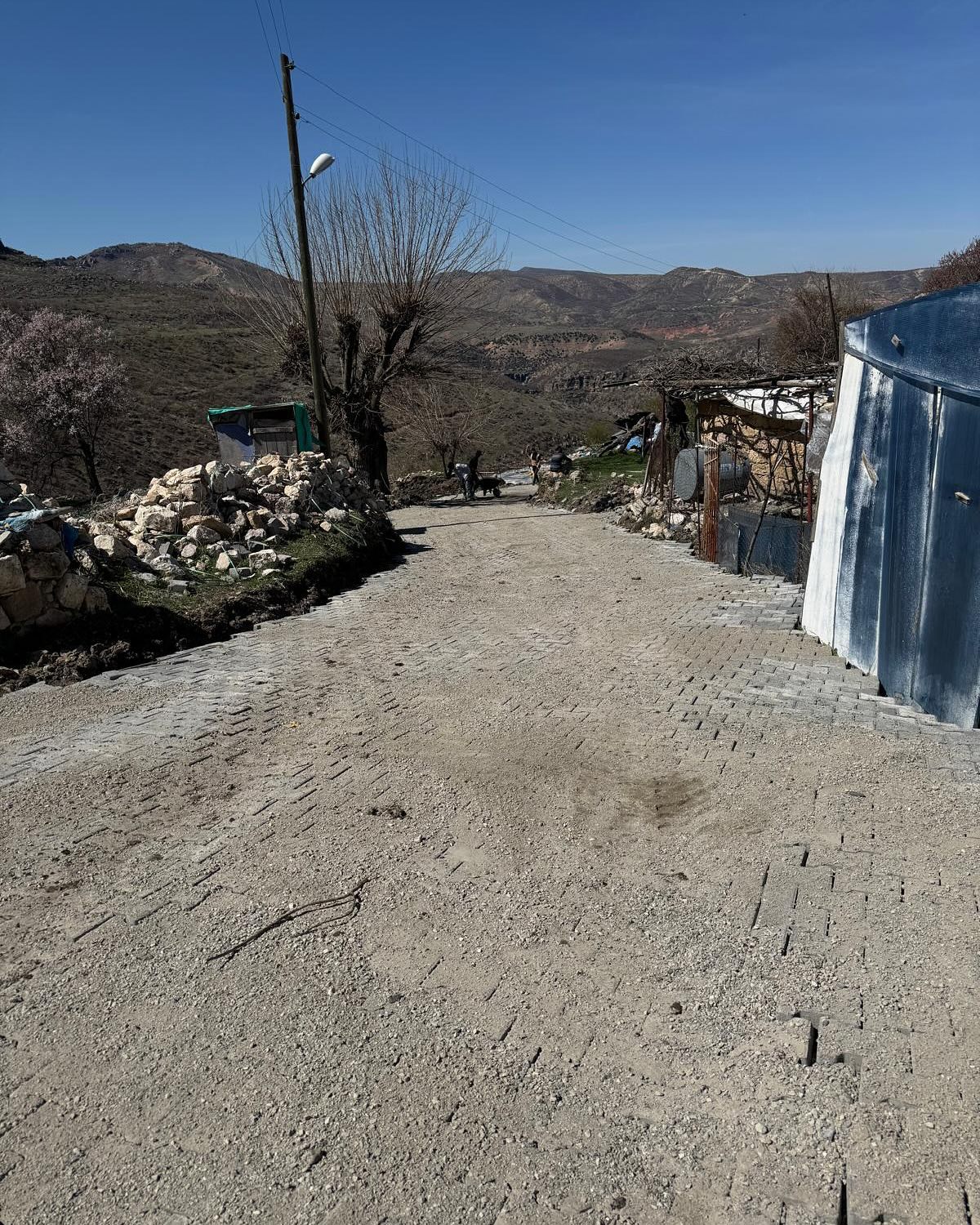 Balbaşı Köyü’nde Parke Taşı Çalışmaları Tamamlandı