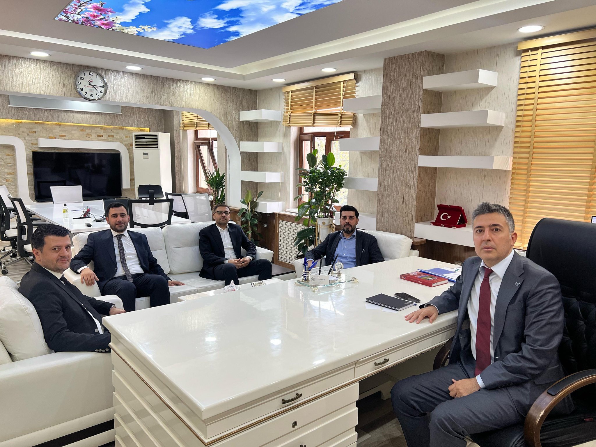 Batman Barosu’ndan İl Sağlık Müdürü’ne Hayırlı Olsun Ziyareti