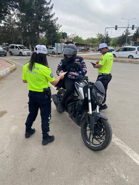 ‘Bir Kural, Bir Ömür’ kampanyası kapsamında bilgilendirme ve denetim yapıldı