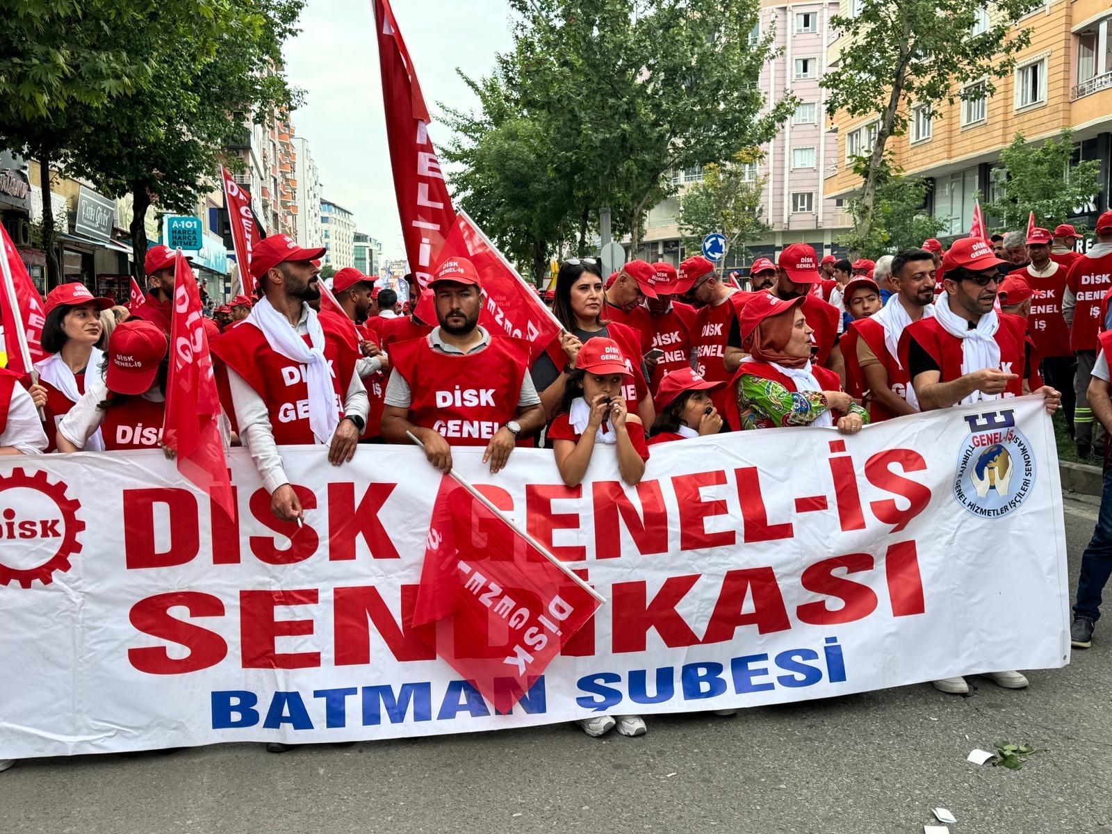 DİSK/Genel-İş’ten Belediye işçileri için zam talebi