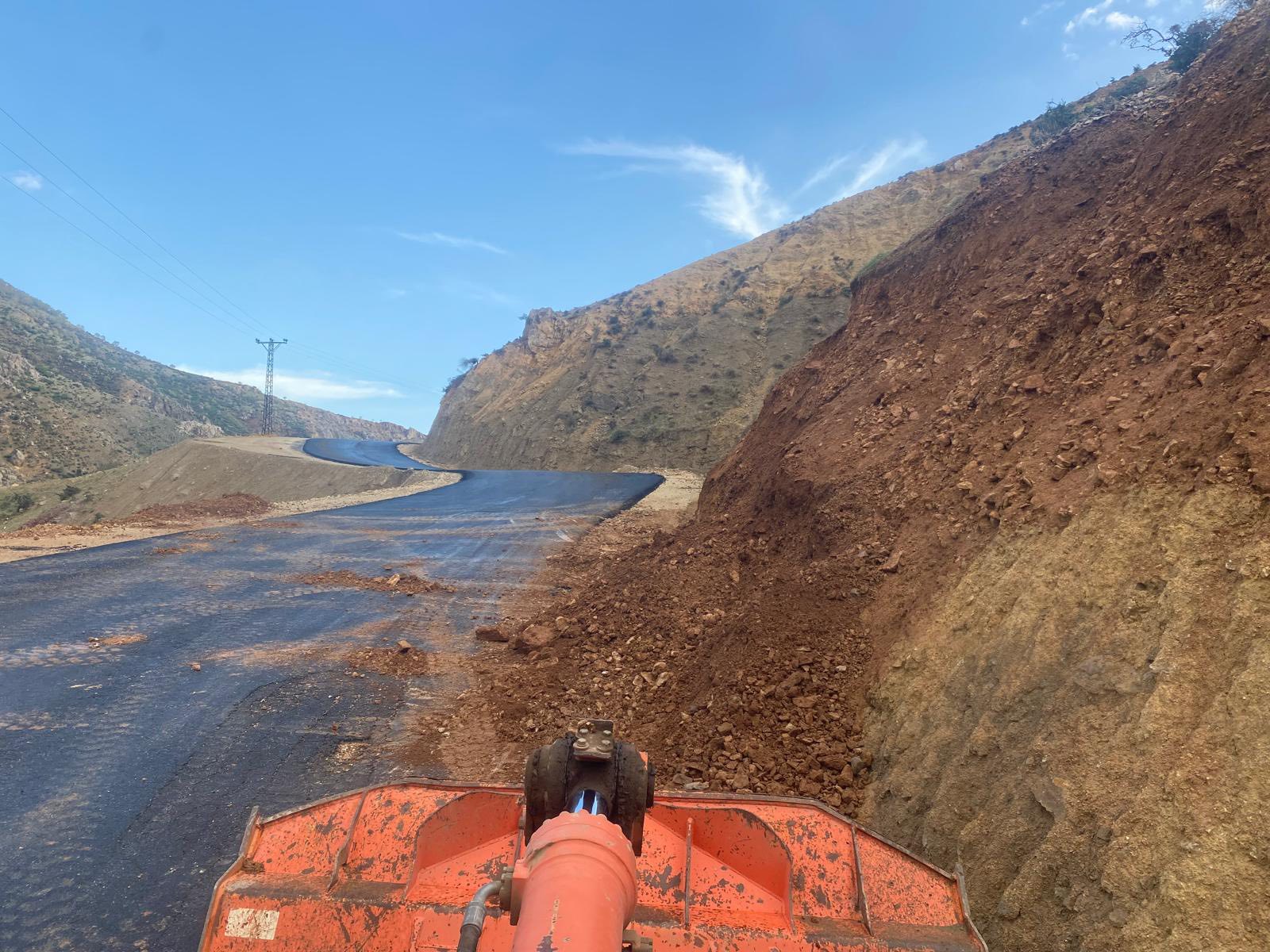 Köylerdeki Hizmet Çalışmaları Hız Kesmeden Devam Ediyor