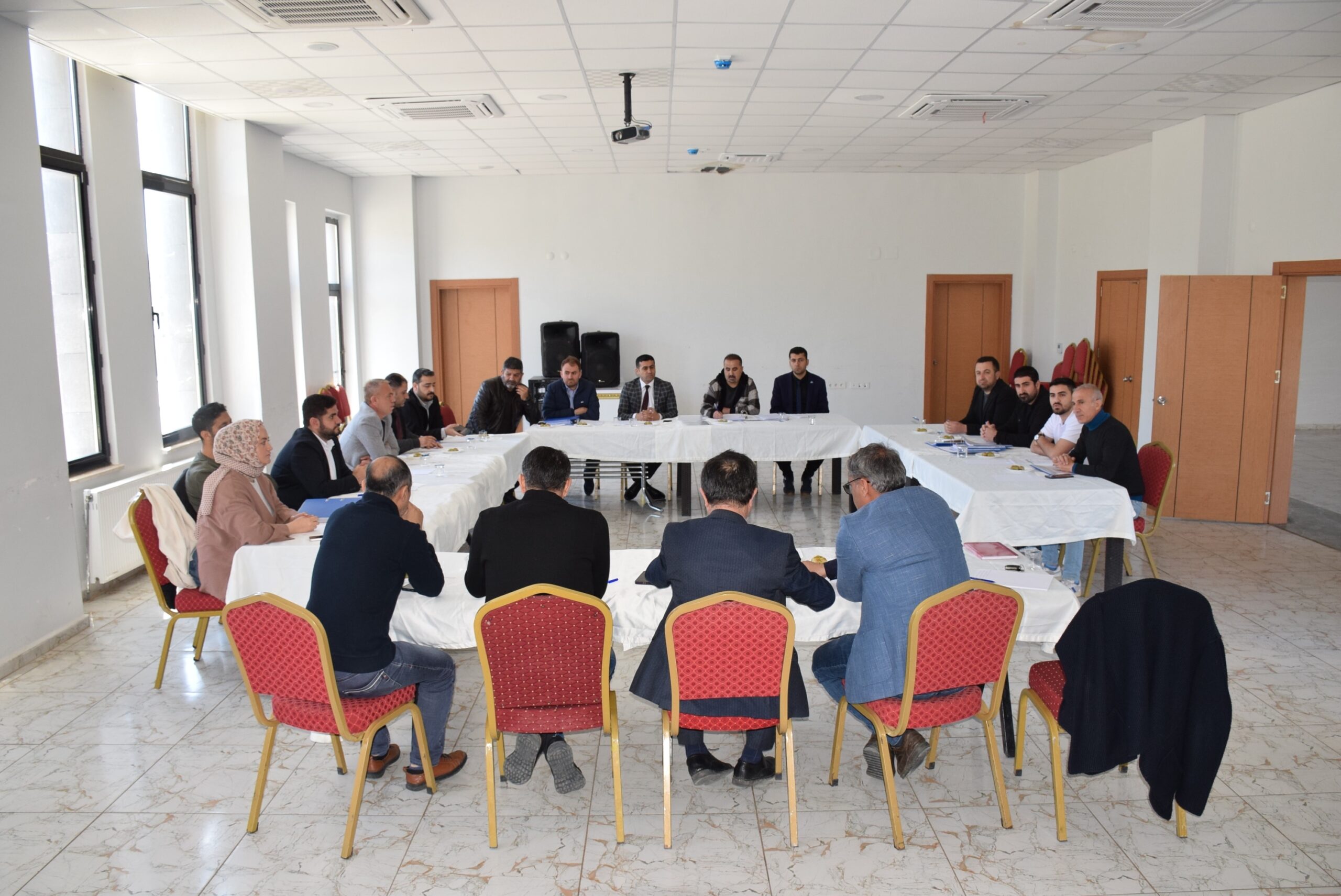 Kozluk’ta eğitim için çalıştayı toplantısı düzenlendi