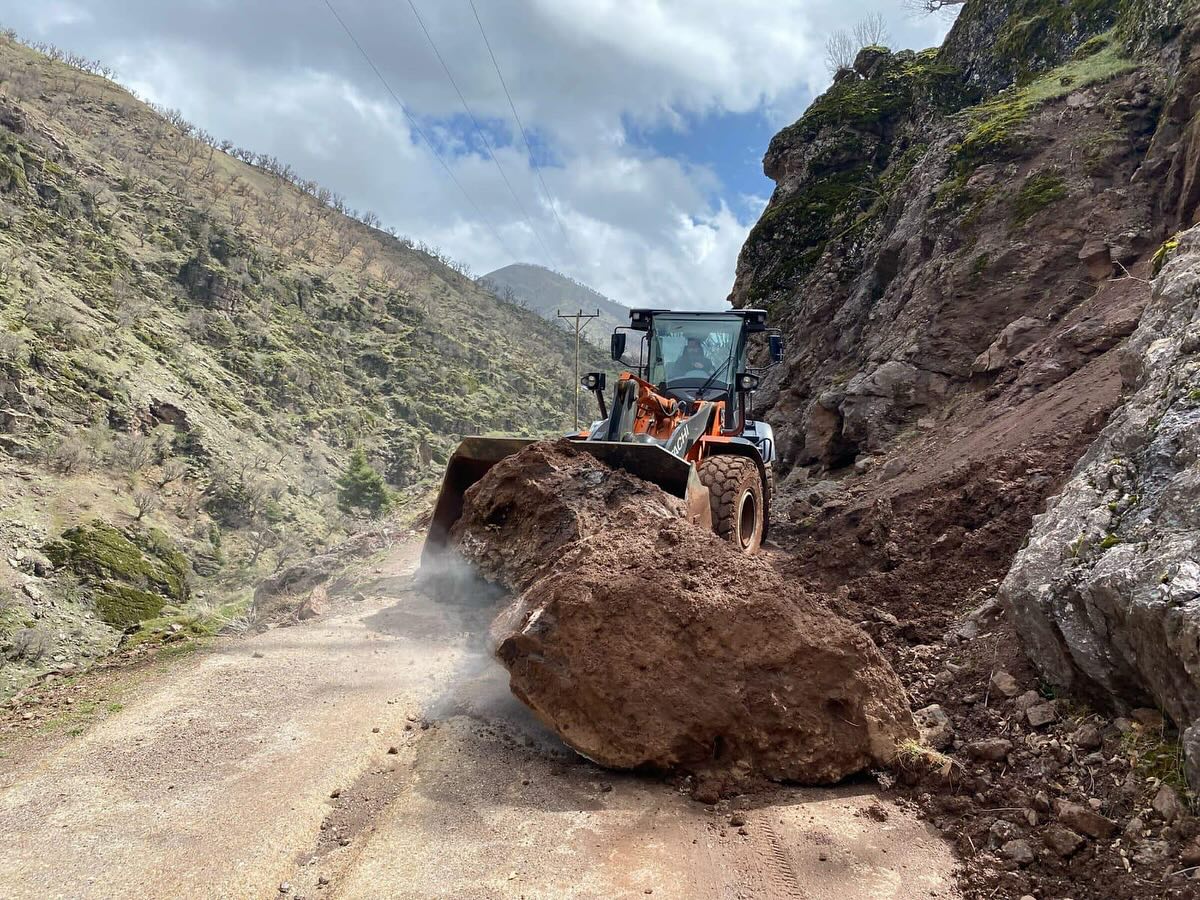 Sason’da Yol Temizleme Çalışmaları Tamamlandı