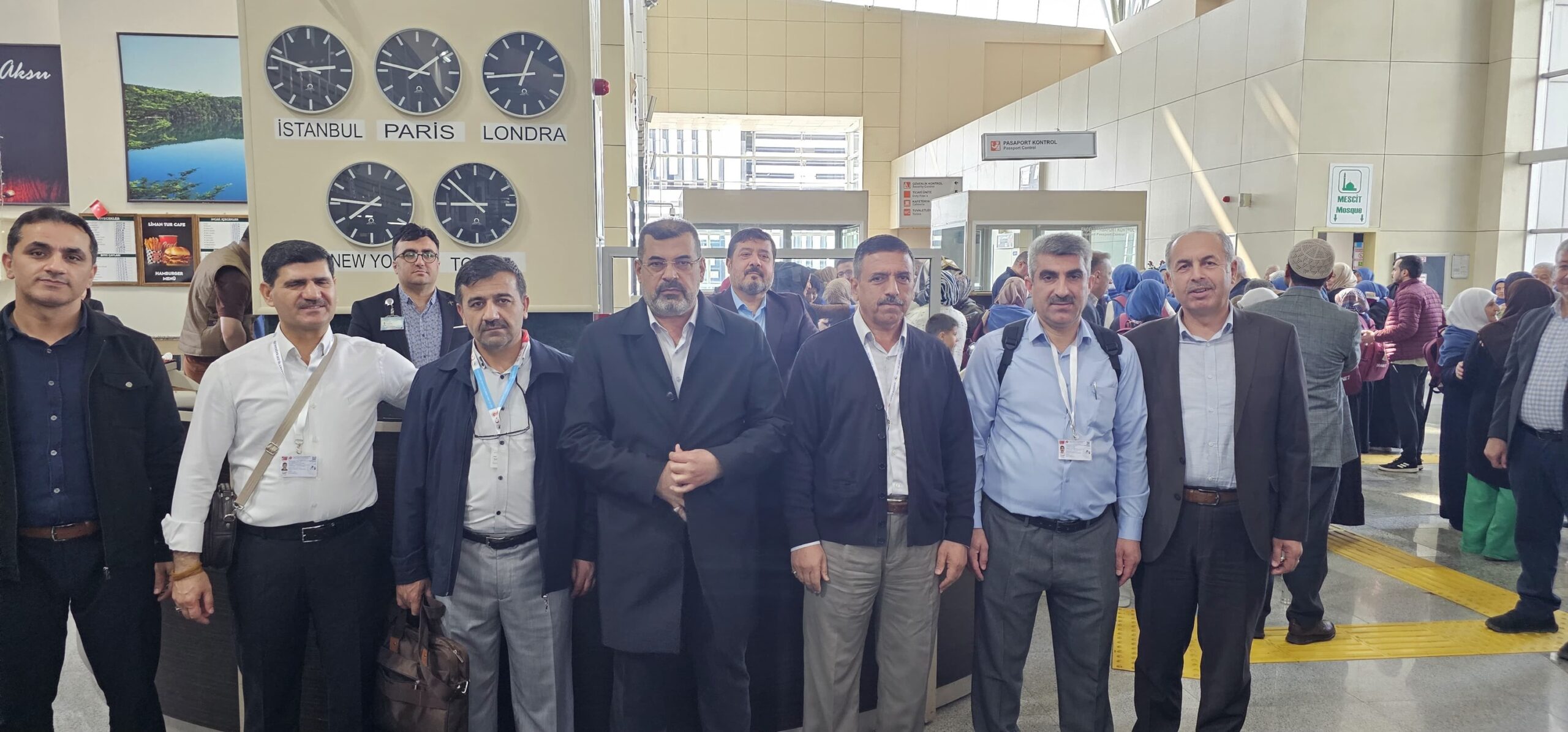 Batmanlı Umreciler dualarla uğurlandı