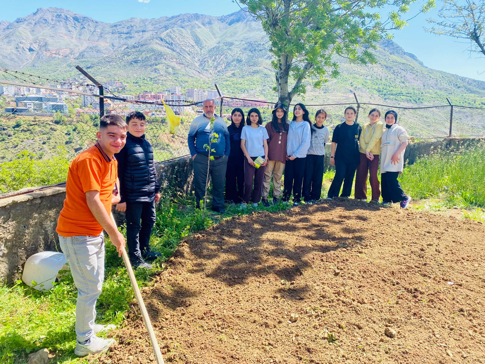 Öğrenciler verimsiz alanları değerlendirdi