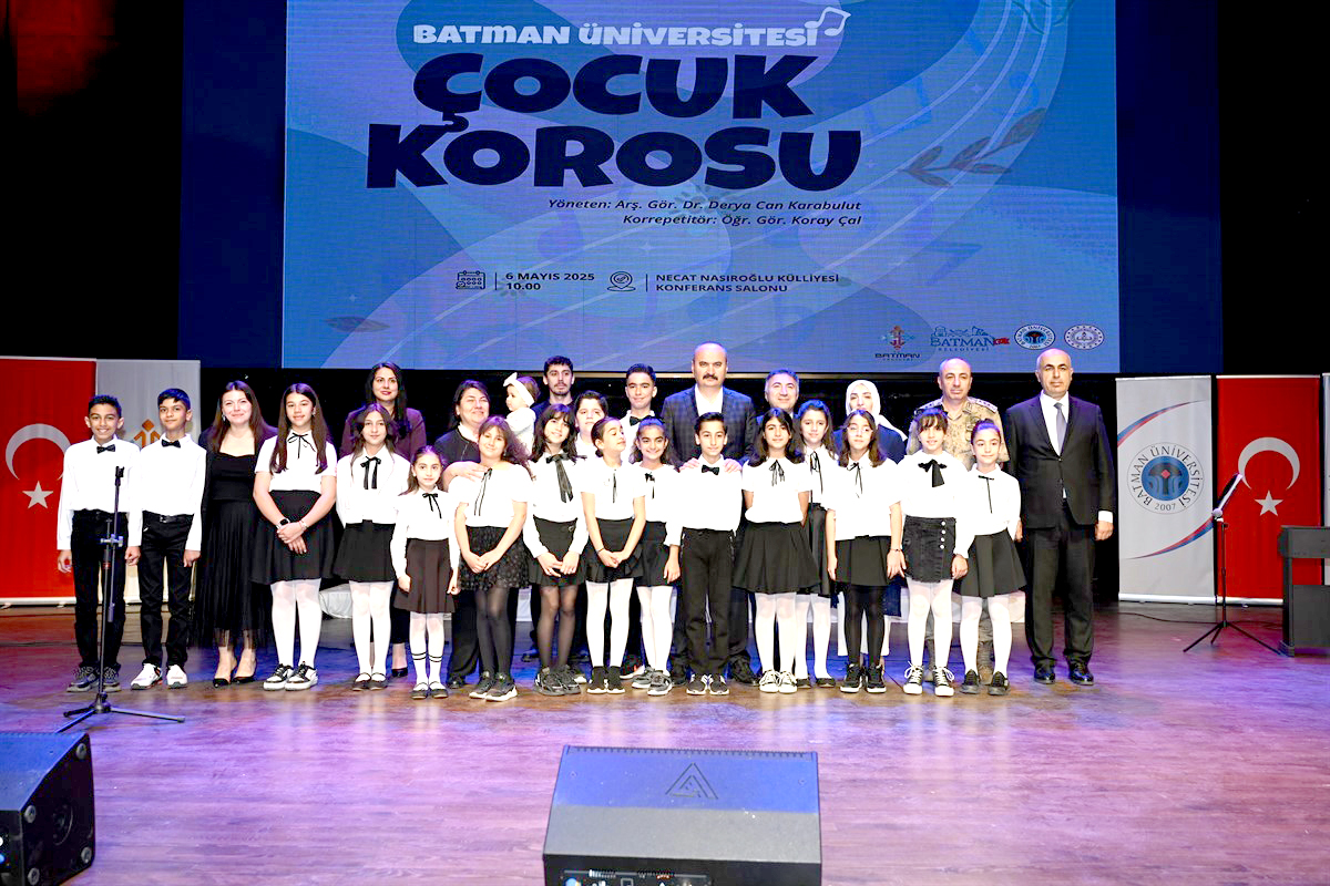 Üniversite Çocuk Korusundan Müzik Ziyafeti