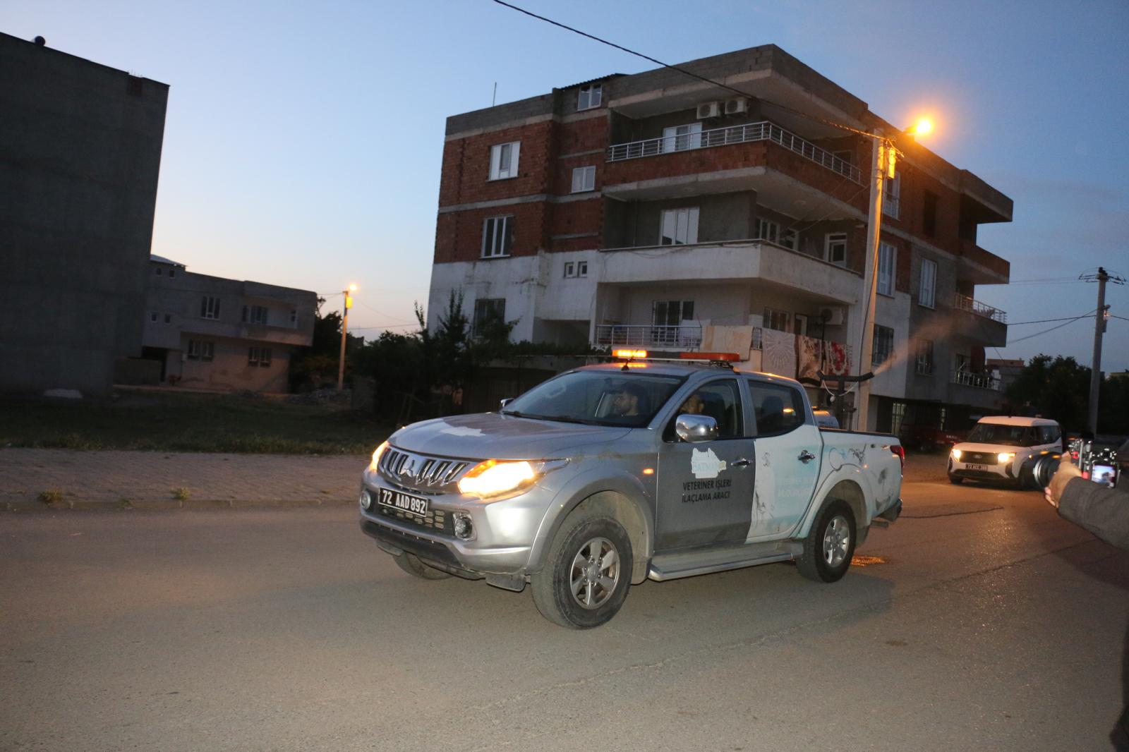 Sinek ve Zararlı Haşerelere karşı yoğun ilaçlama