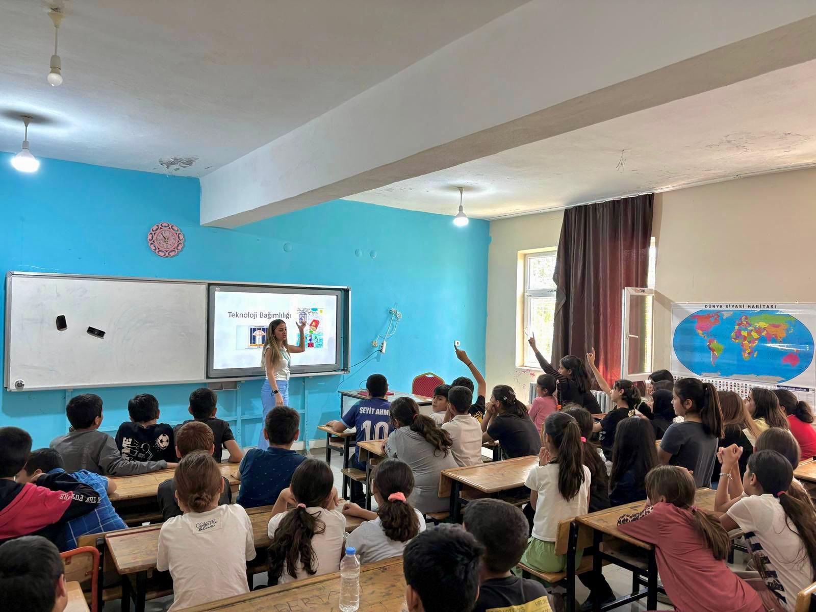 Kozluk’ta “İdeal Kilonu Öğren, Sağlıklı Yaşa” Kampanyası