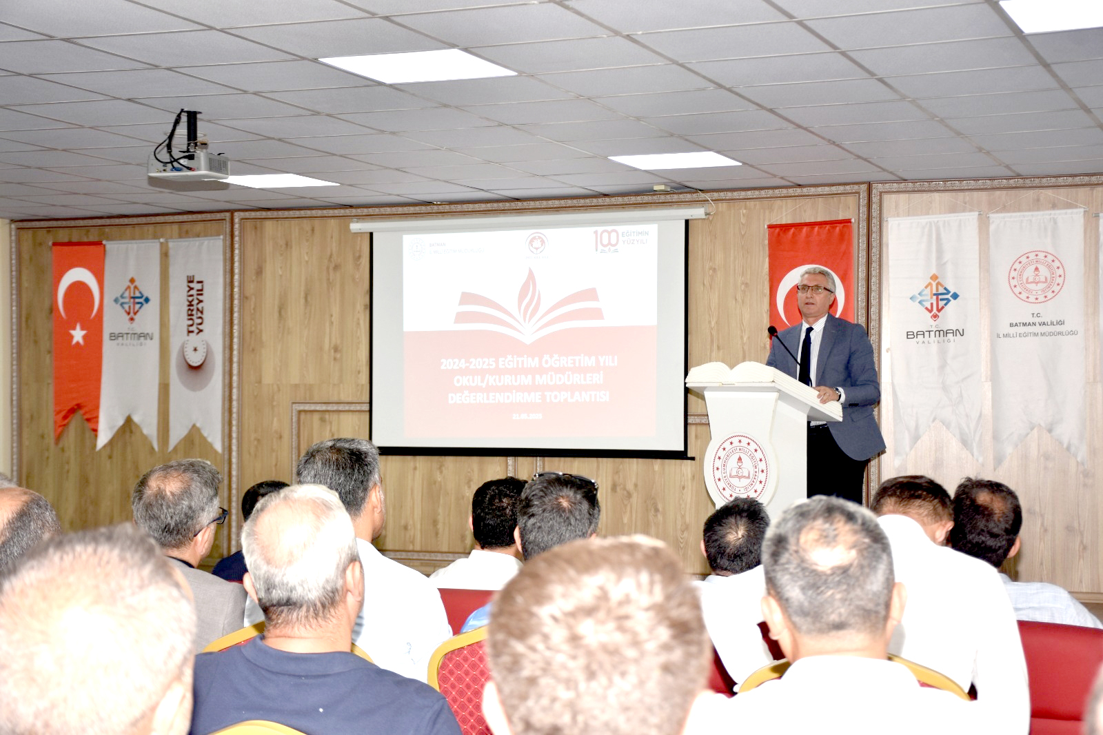 2024-2025 Eğitim Kurum Müdürleri Değerlendirme Toplantısı Yapıldı