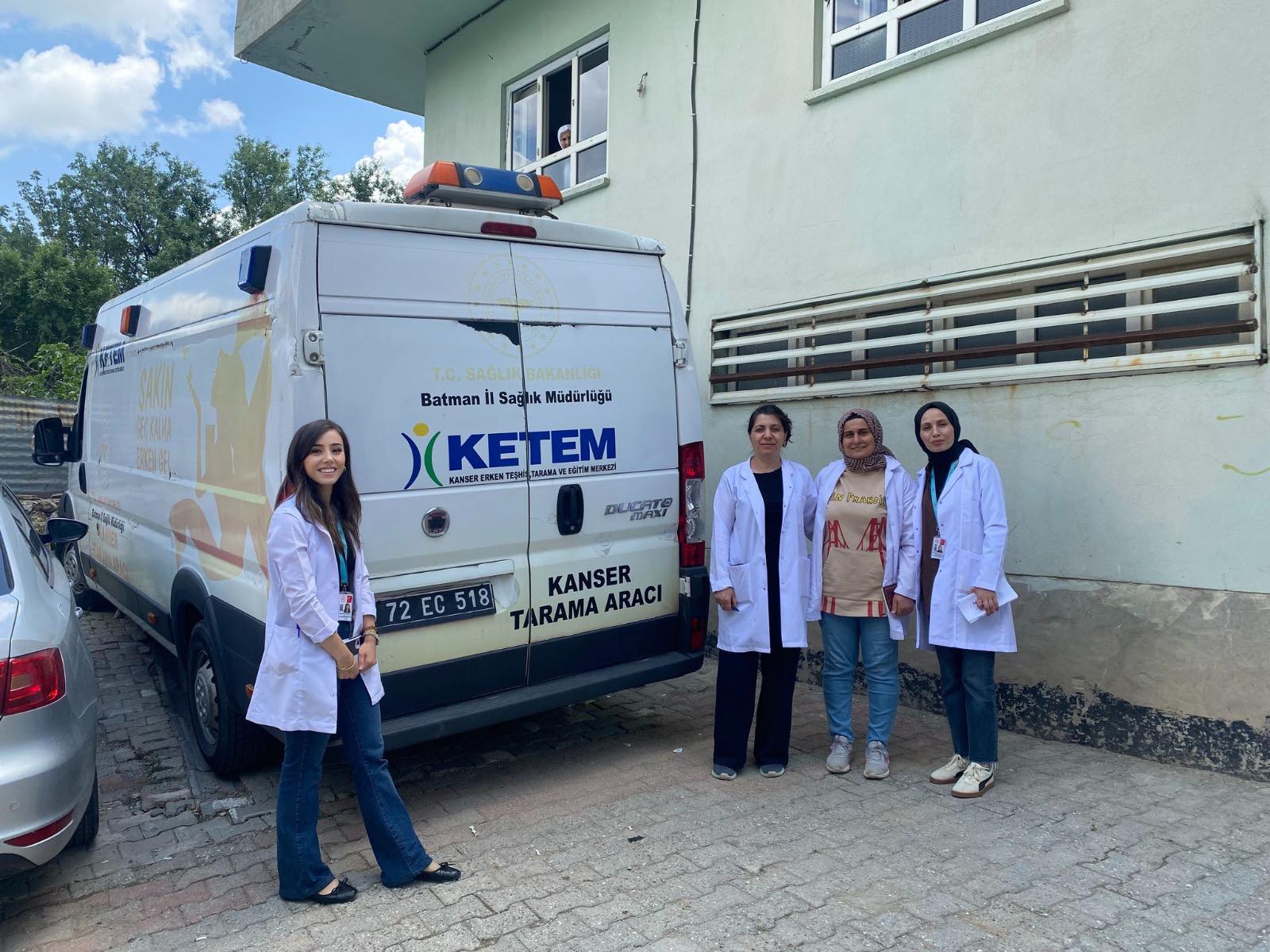 Kozluk’ta Mobil HPV Aracıyla Yerinde Sağlık Hizmeti