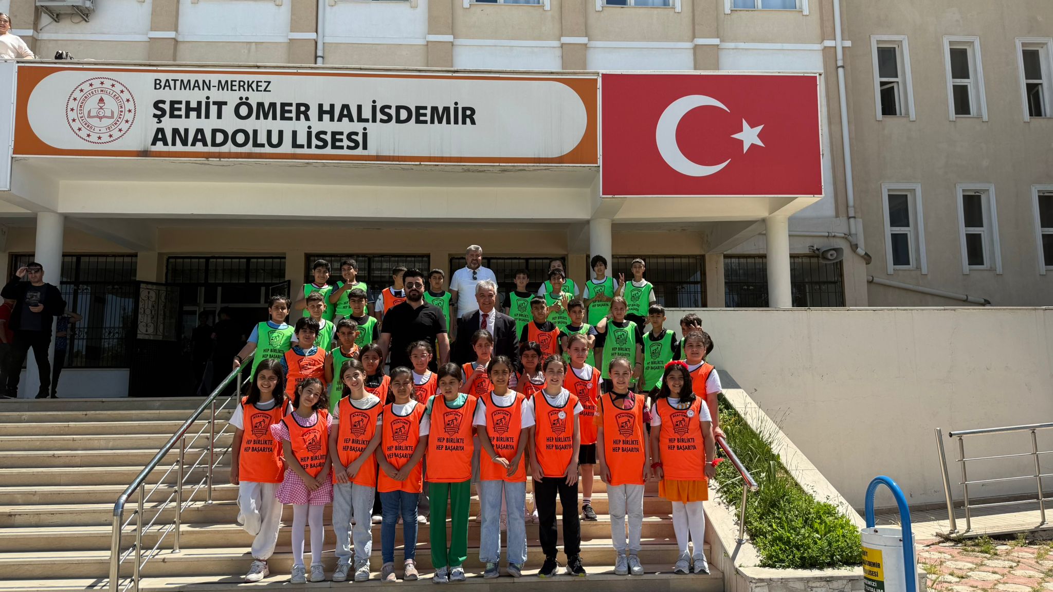 Minik Mucitler TÜBİTAK 4006 Bilim Fuarı’nda