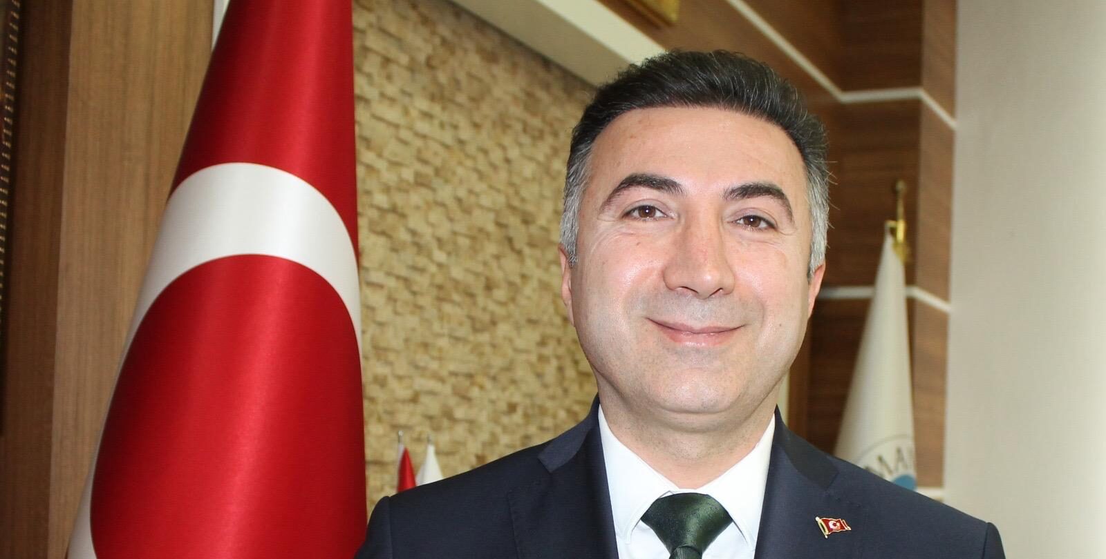 BATMAN ÜNİVERSİTESİ REKTÖRÜ PROF. DR. İDRİS DEMİR’İN BABALAR GÜNÜ MESAJI