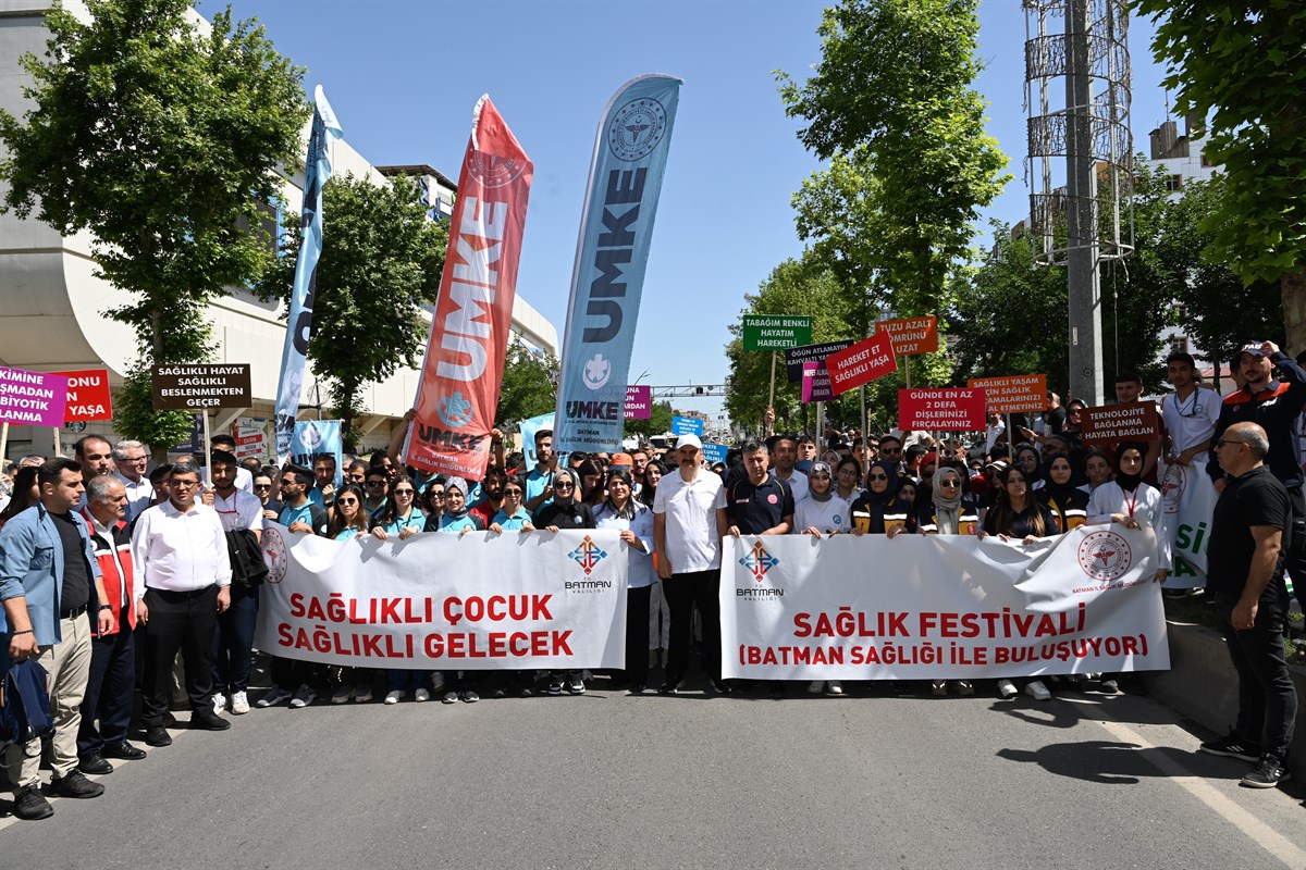 “Sağlık Festivali” sağlık yürüyüşü ile başladı