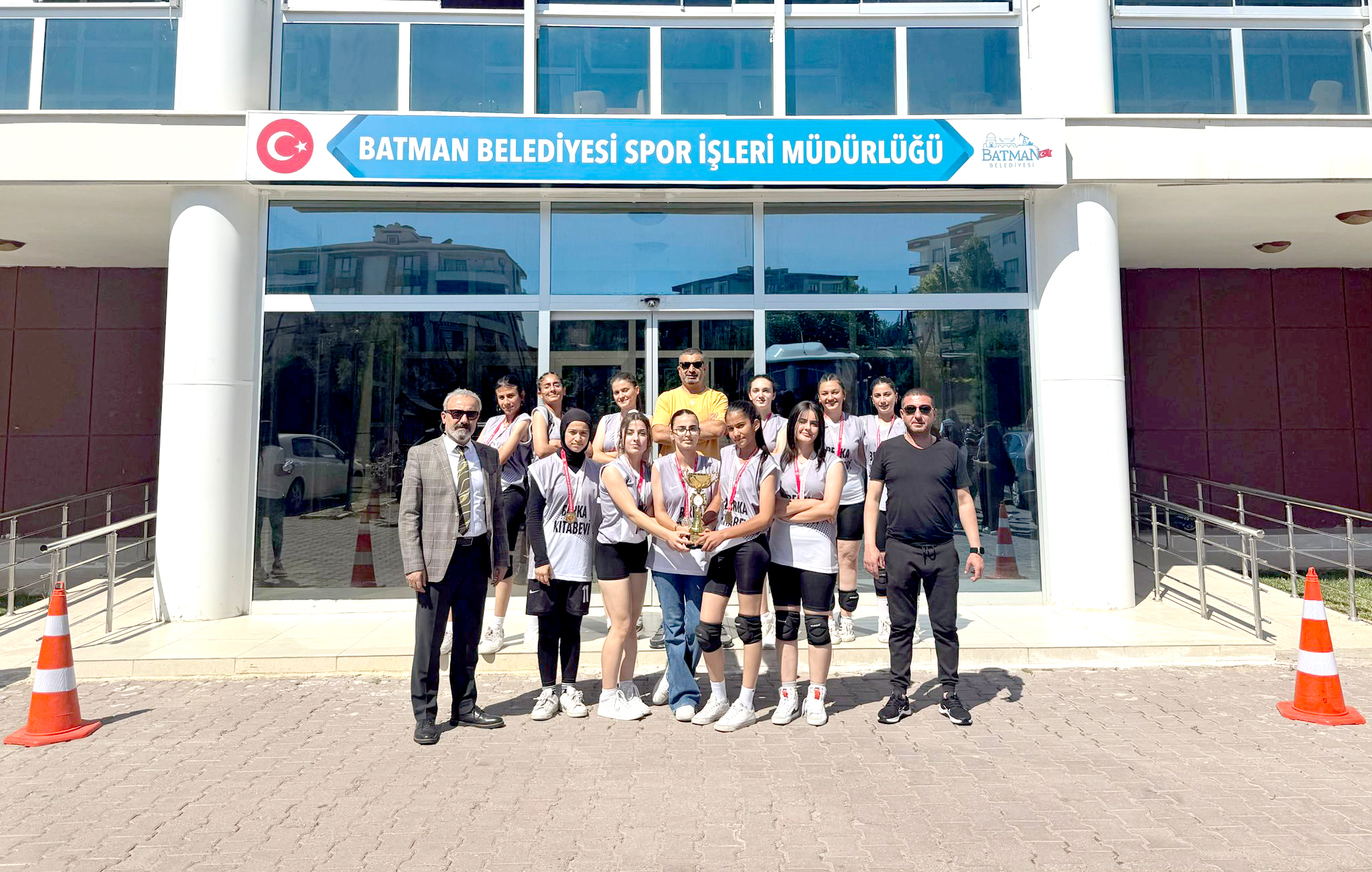 Voleybol’da Kız Anadolu Lisesi il şampiyonu oldu