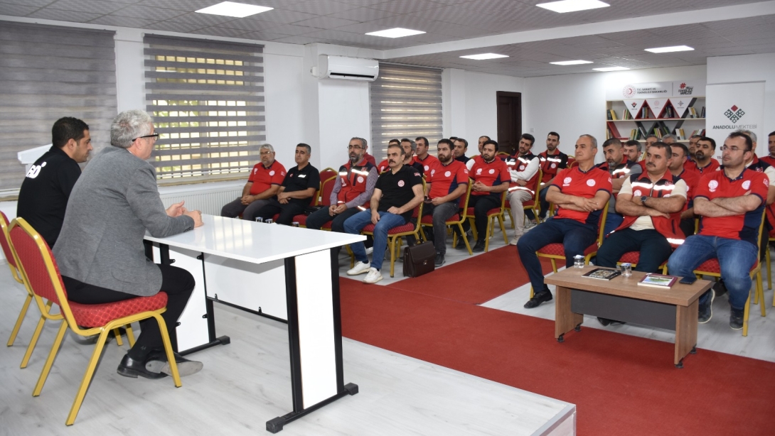 MEB AKUB Ekibi değerlendirme toplantısı yapıldı