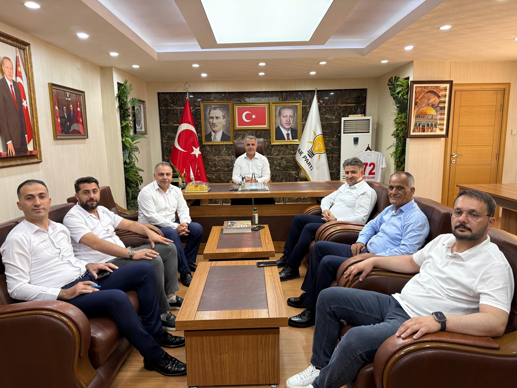 AK Parti’de aylık istişare toplantısı gerçekleştirildi