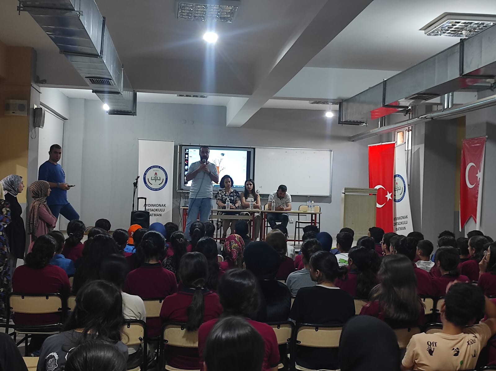 Öğrencilere Sağlıklı Beslenme Eğitimi