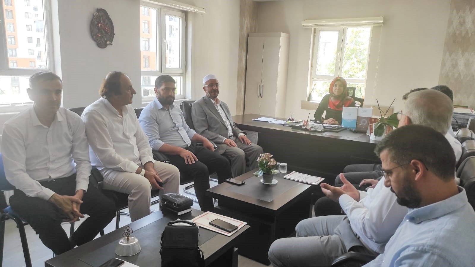 Din Görevlileriyle “Cami Dersleri” yayınları değerlendirildi