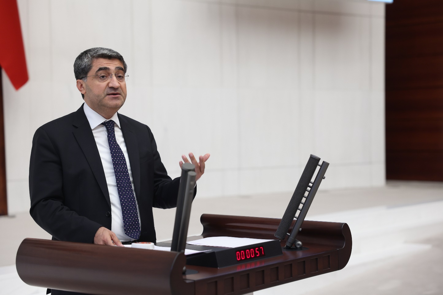 Ekmen: “İnfaz Yasası yamalı bohçaya dönmüş durumda”