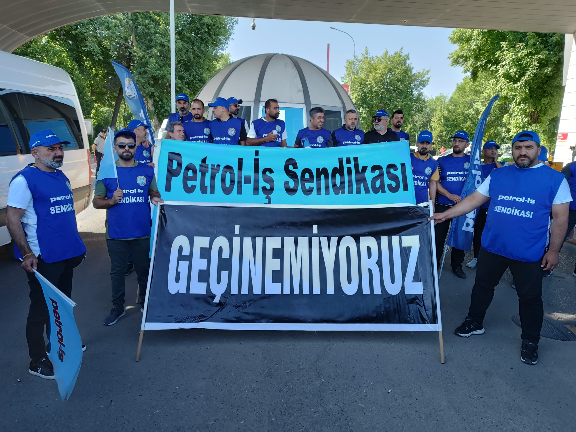 TPAO Giriş Kapısı Önünde Eylem: “Sömürü Ücretine Hayır!”